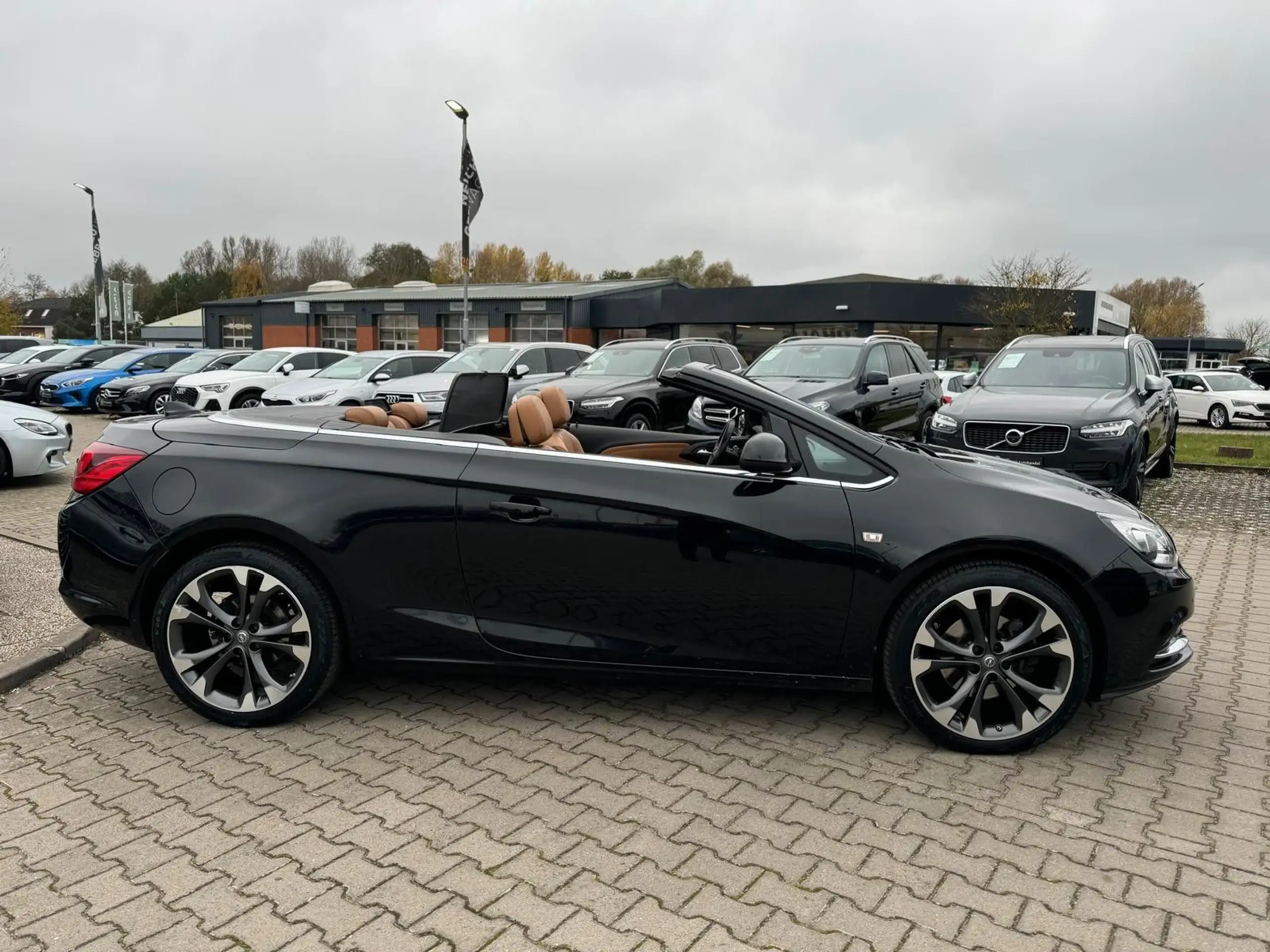 Opel - Cascada