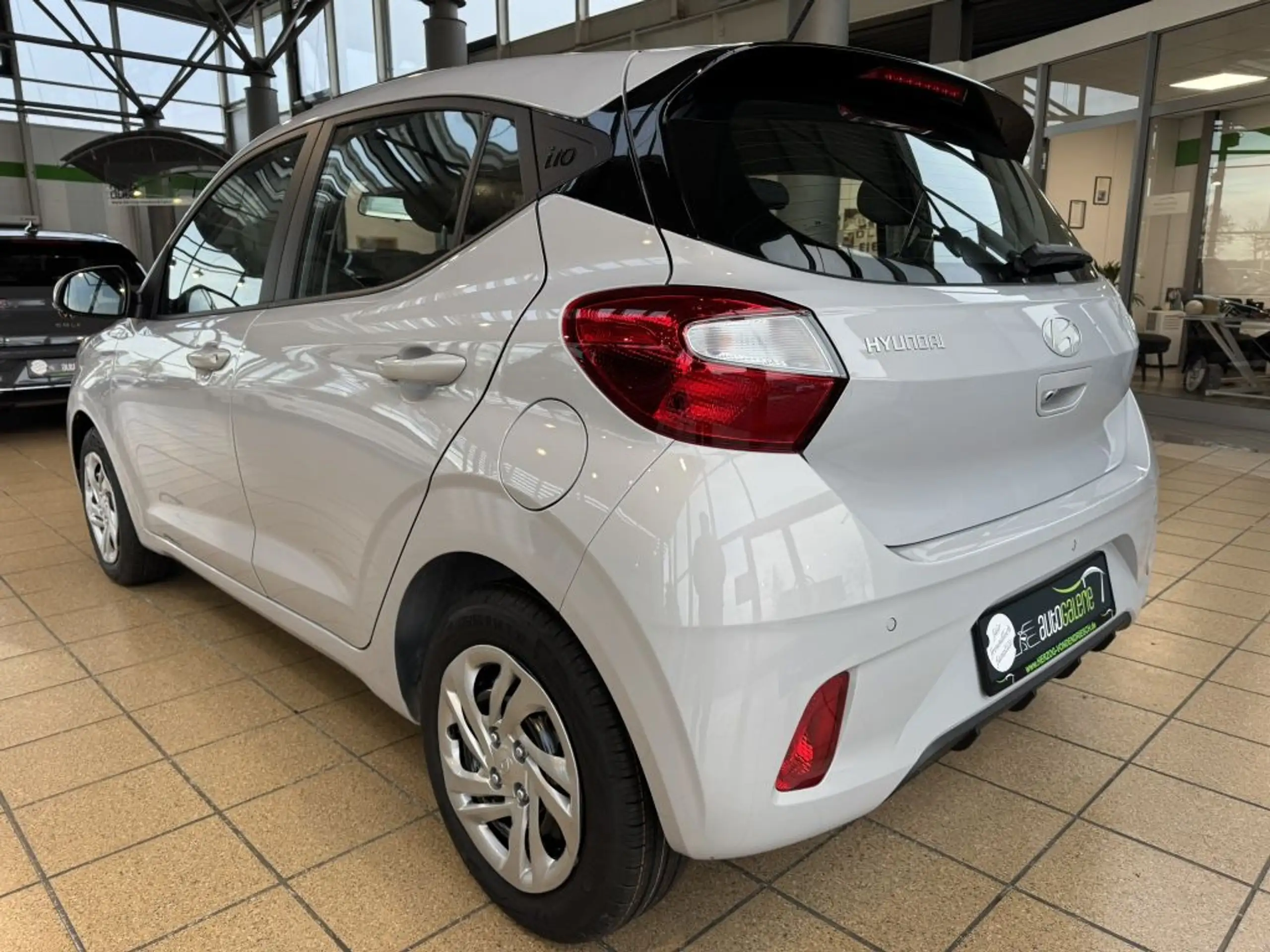 Hyundai - i10