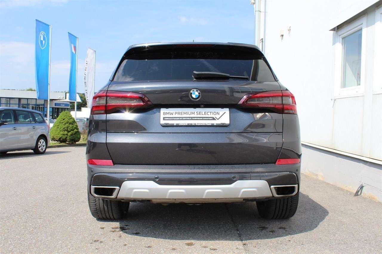 BMW - X5