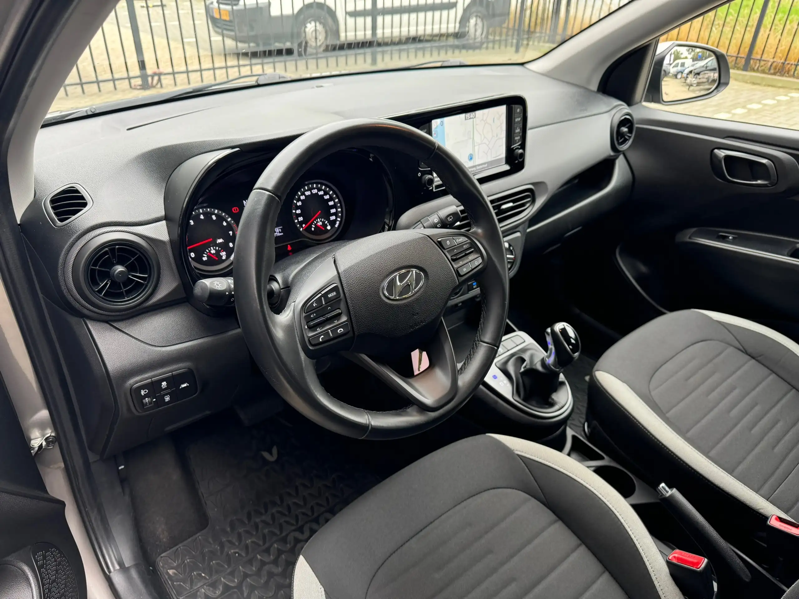 Hyundai - i10