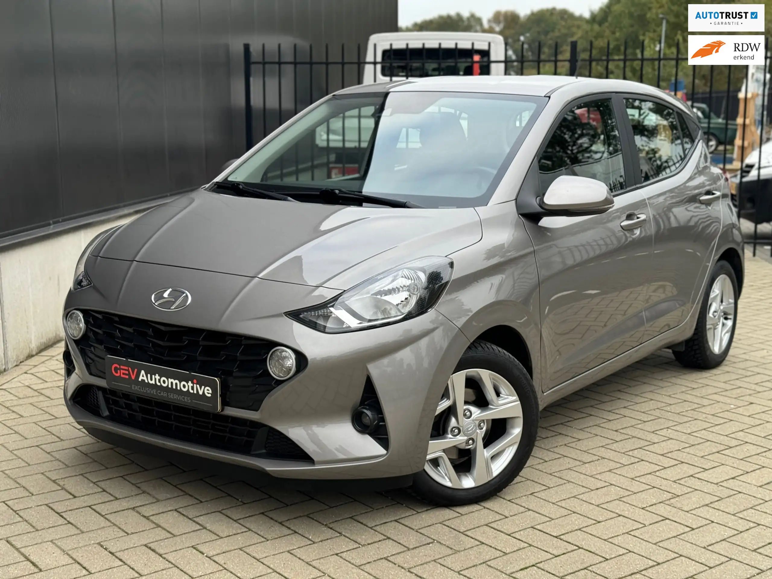 Hyundai - i10