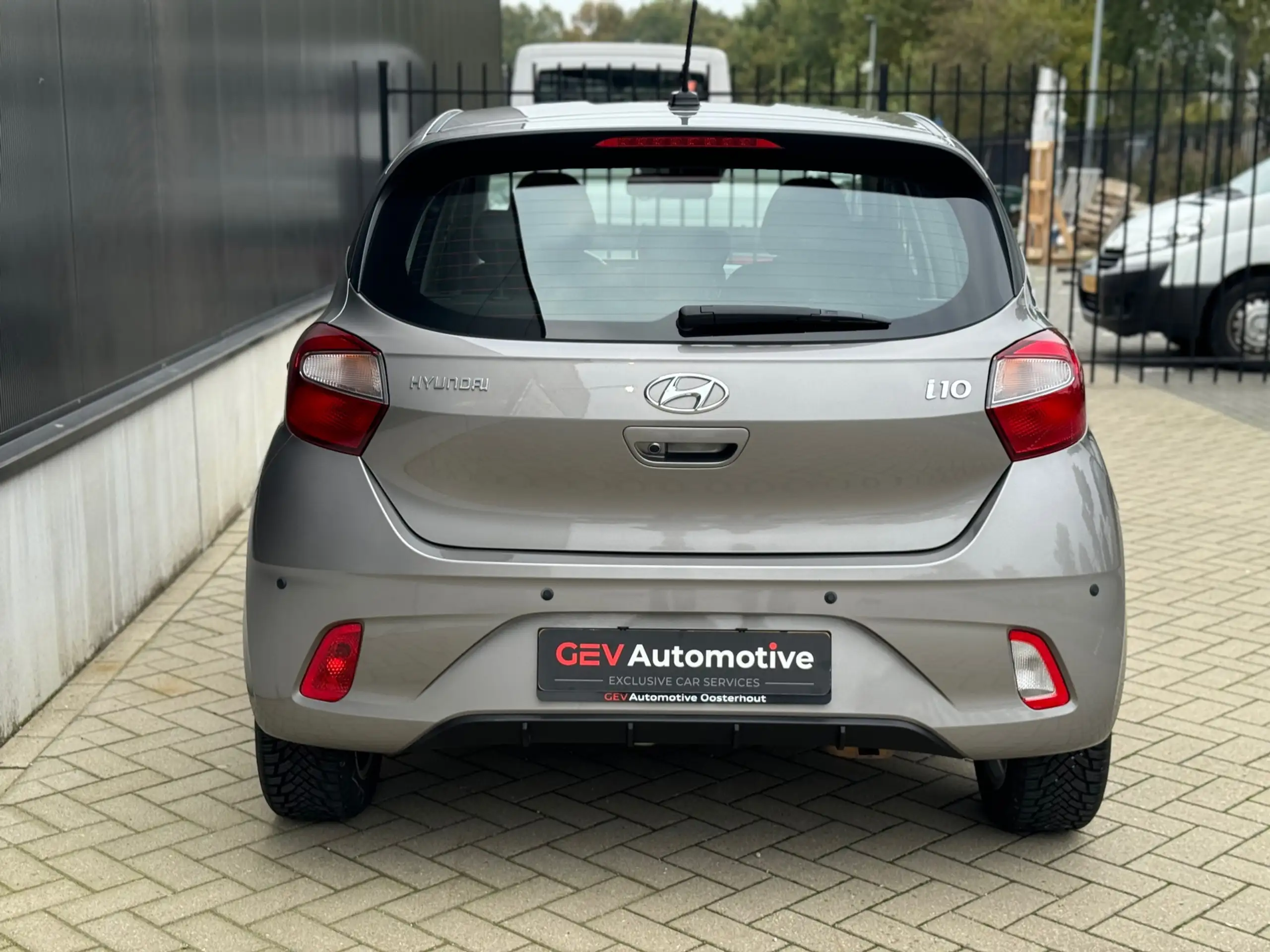 Hyundai - i10