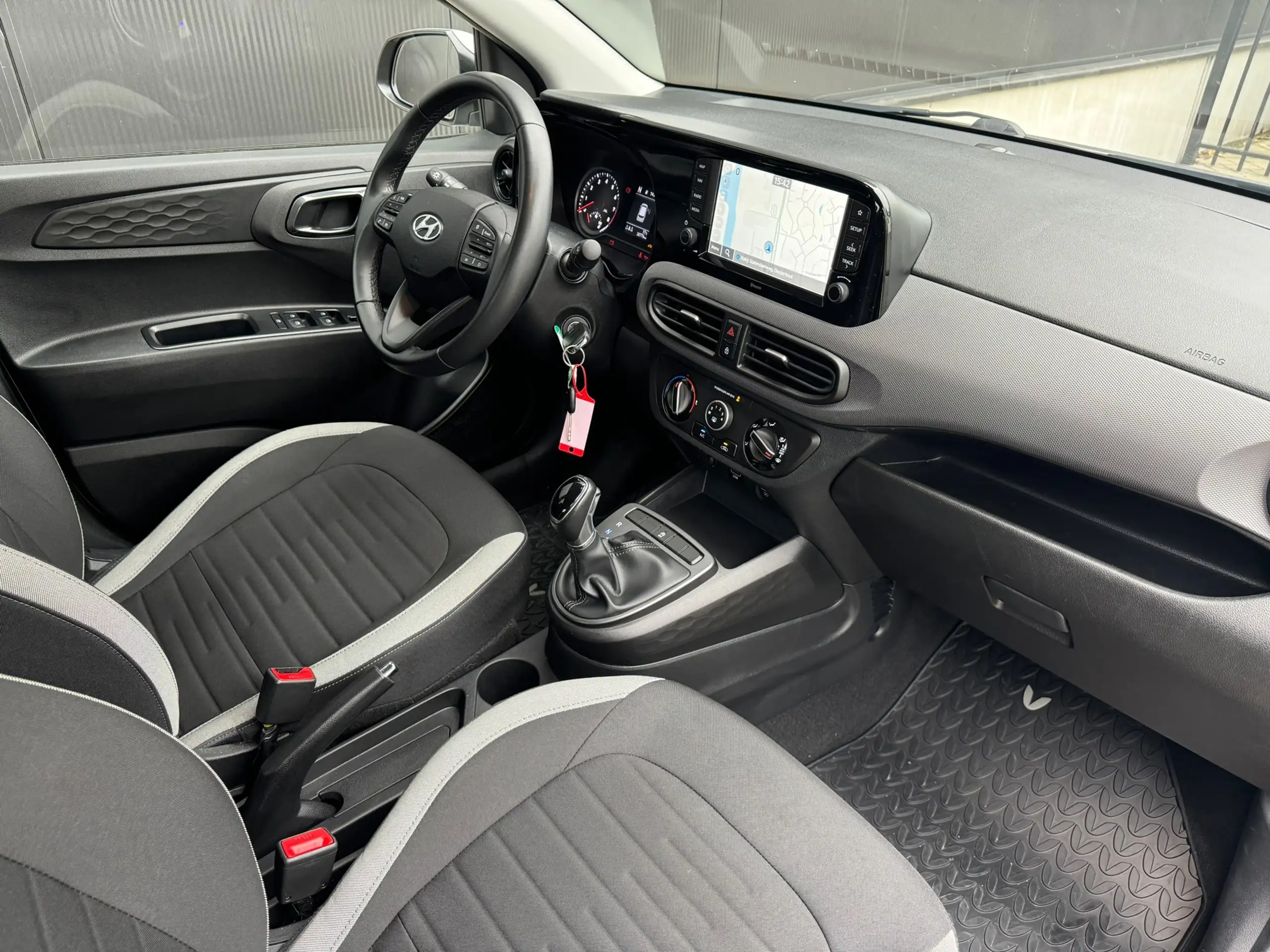 Hyundai - i10