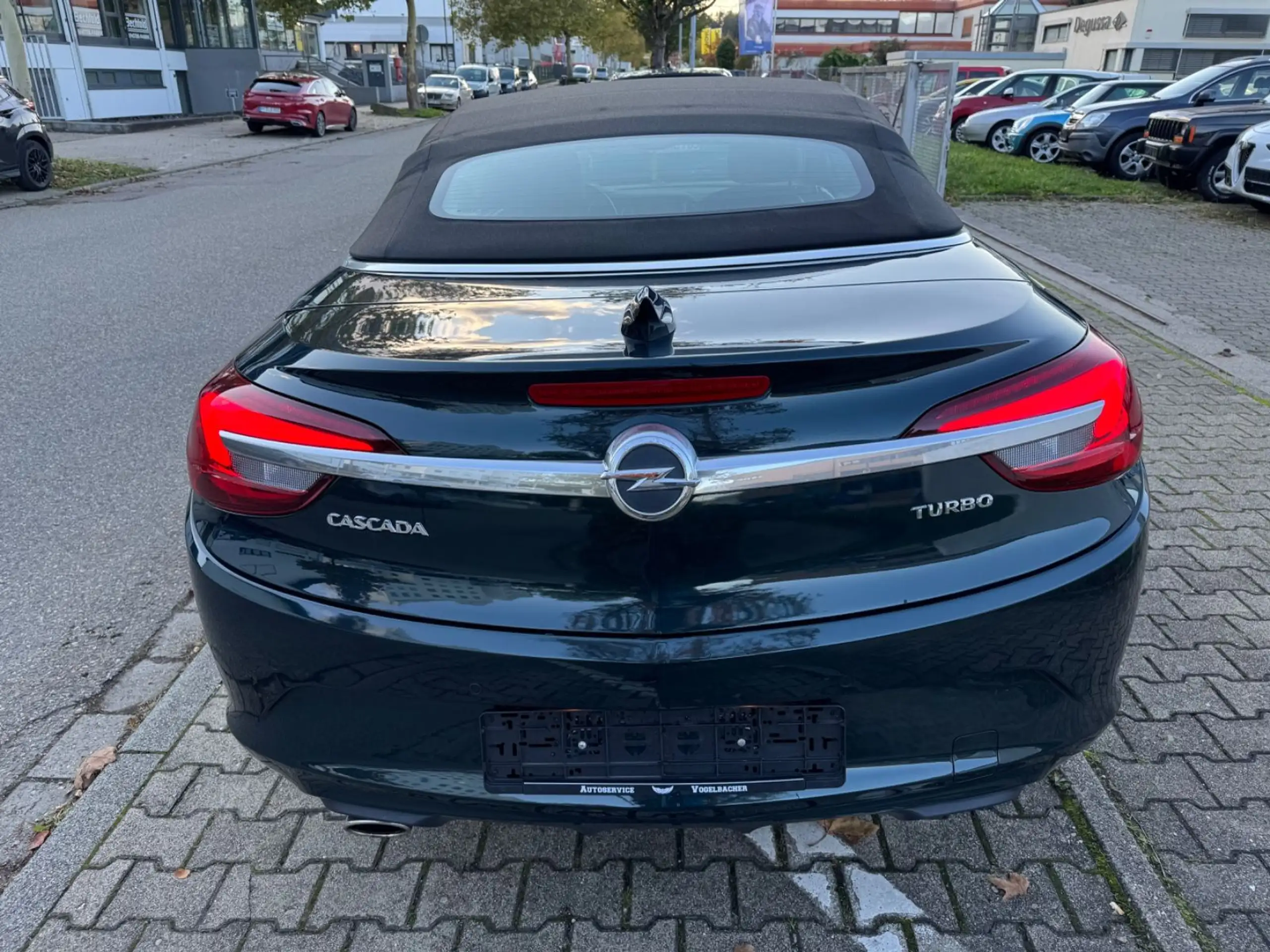 Opel - Cascada