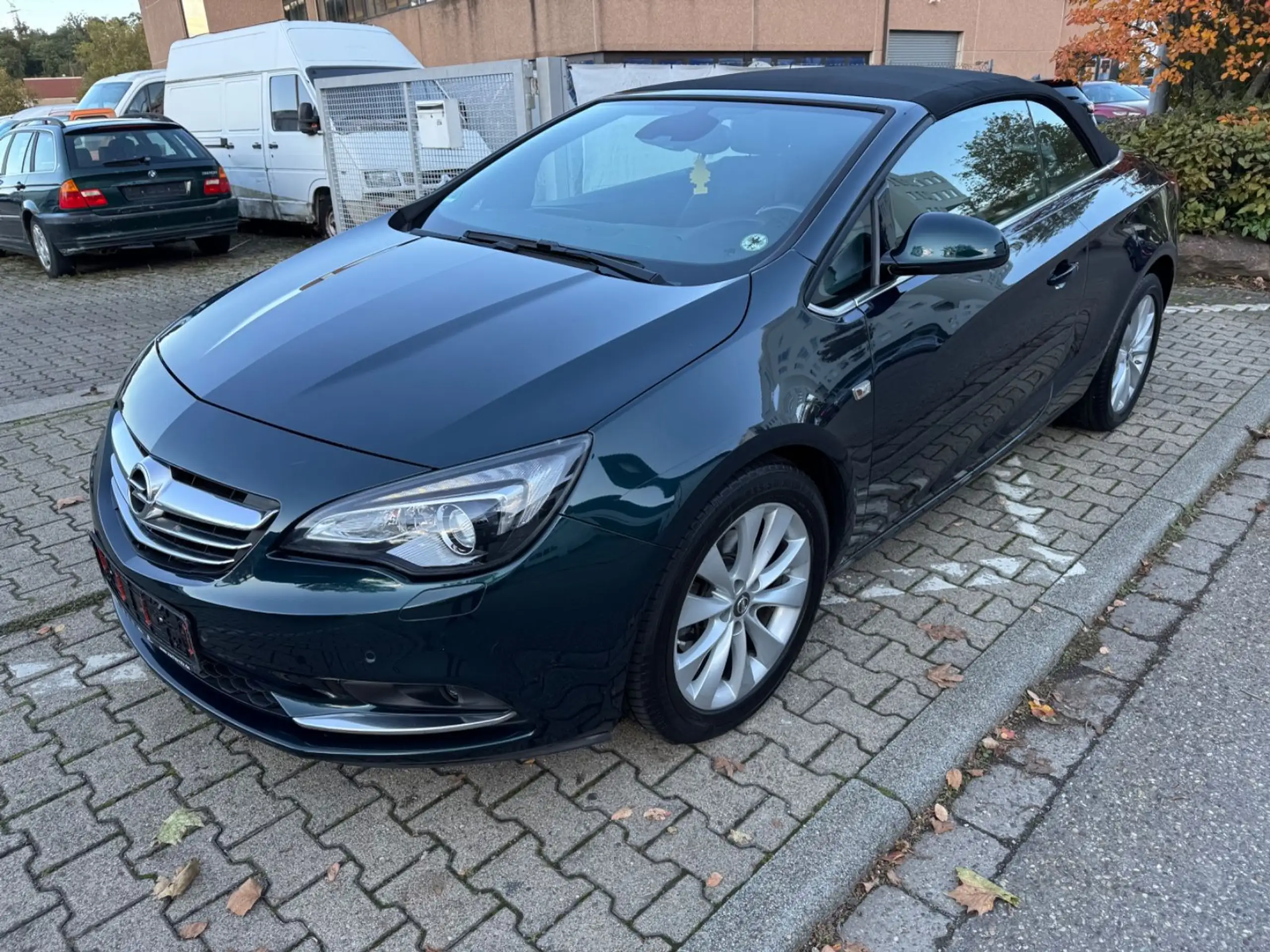 Opel - Cascada