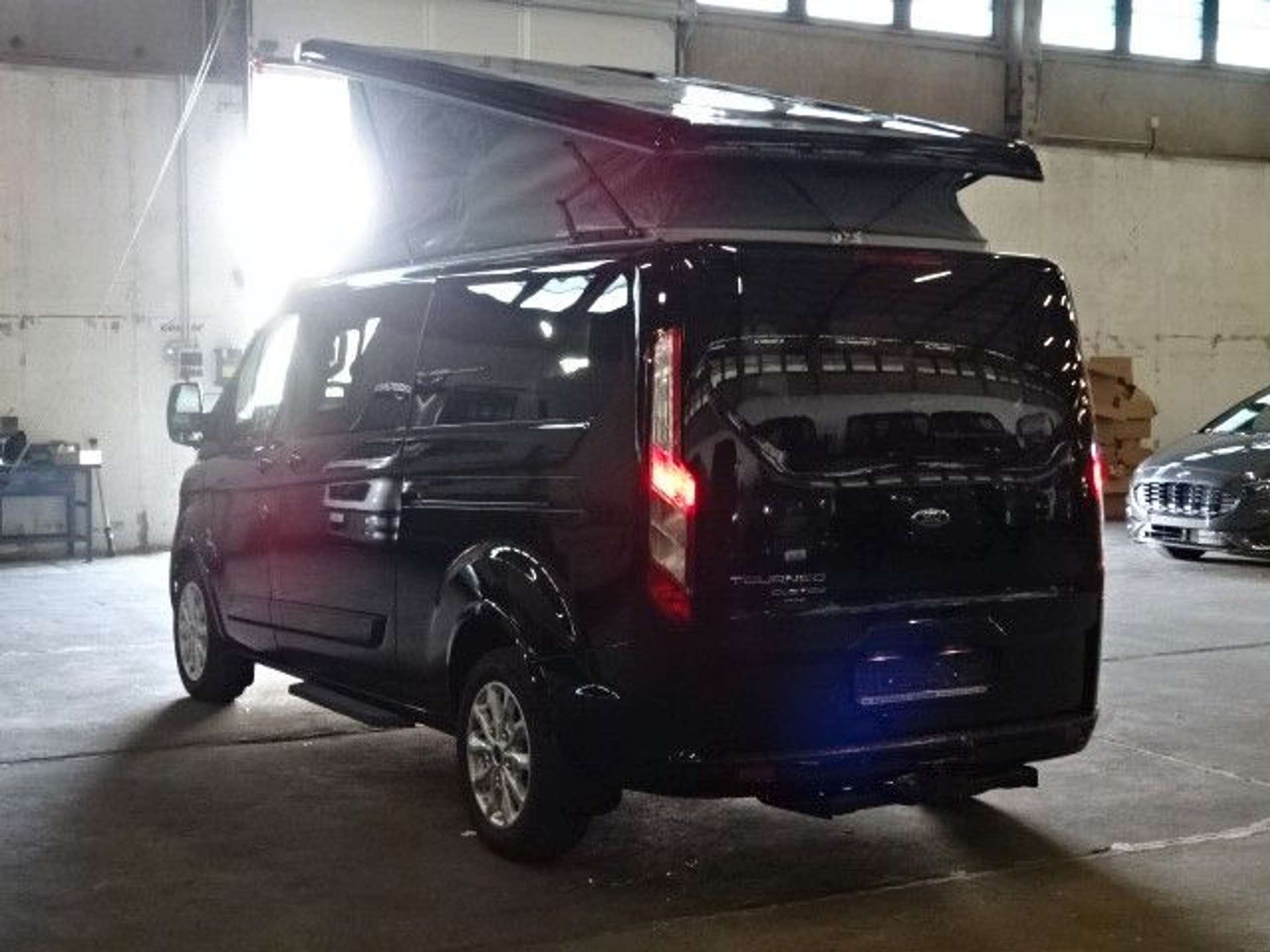 Ford - Tourneo Custom