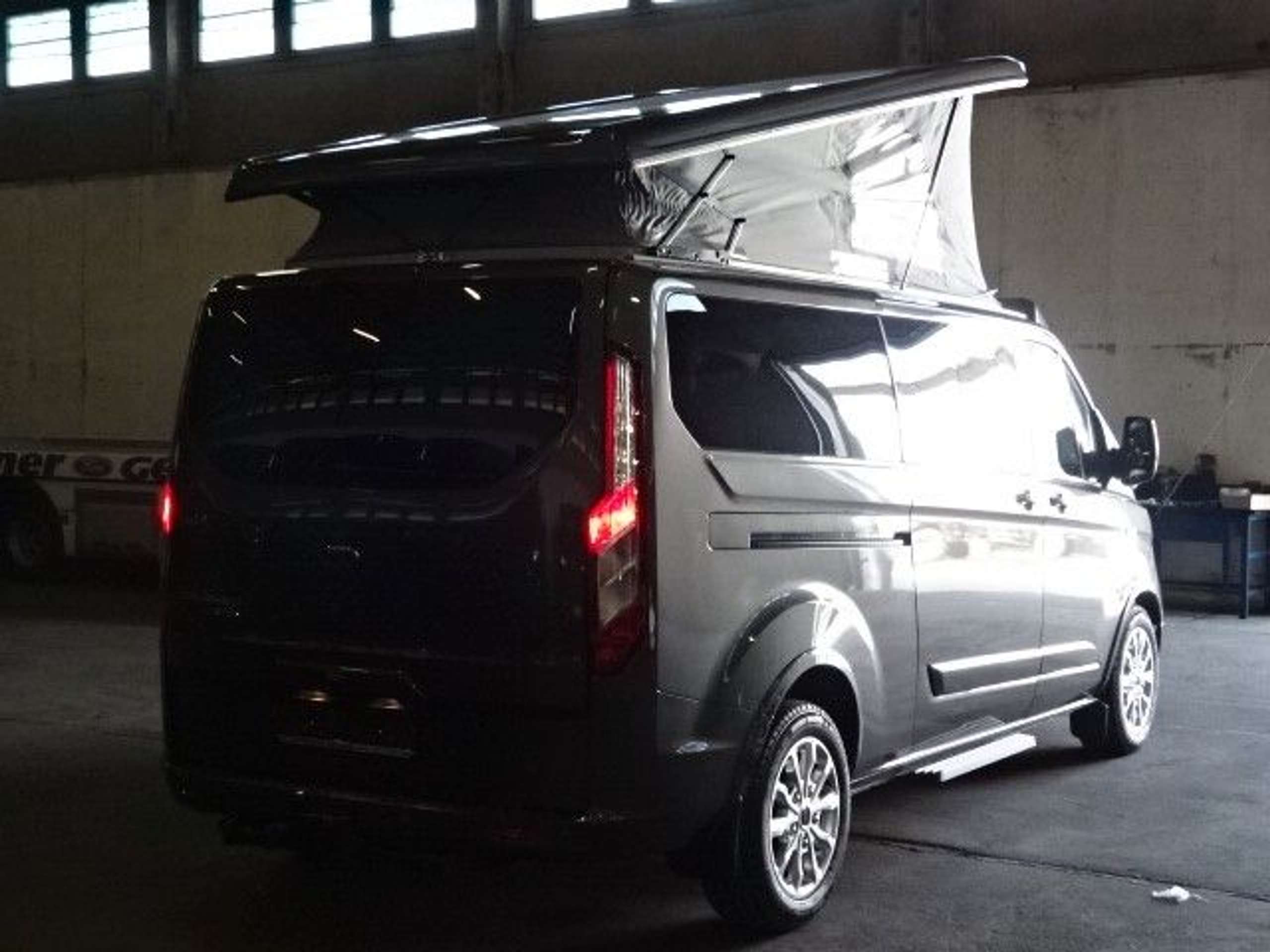 Ford - Tourneo Custom