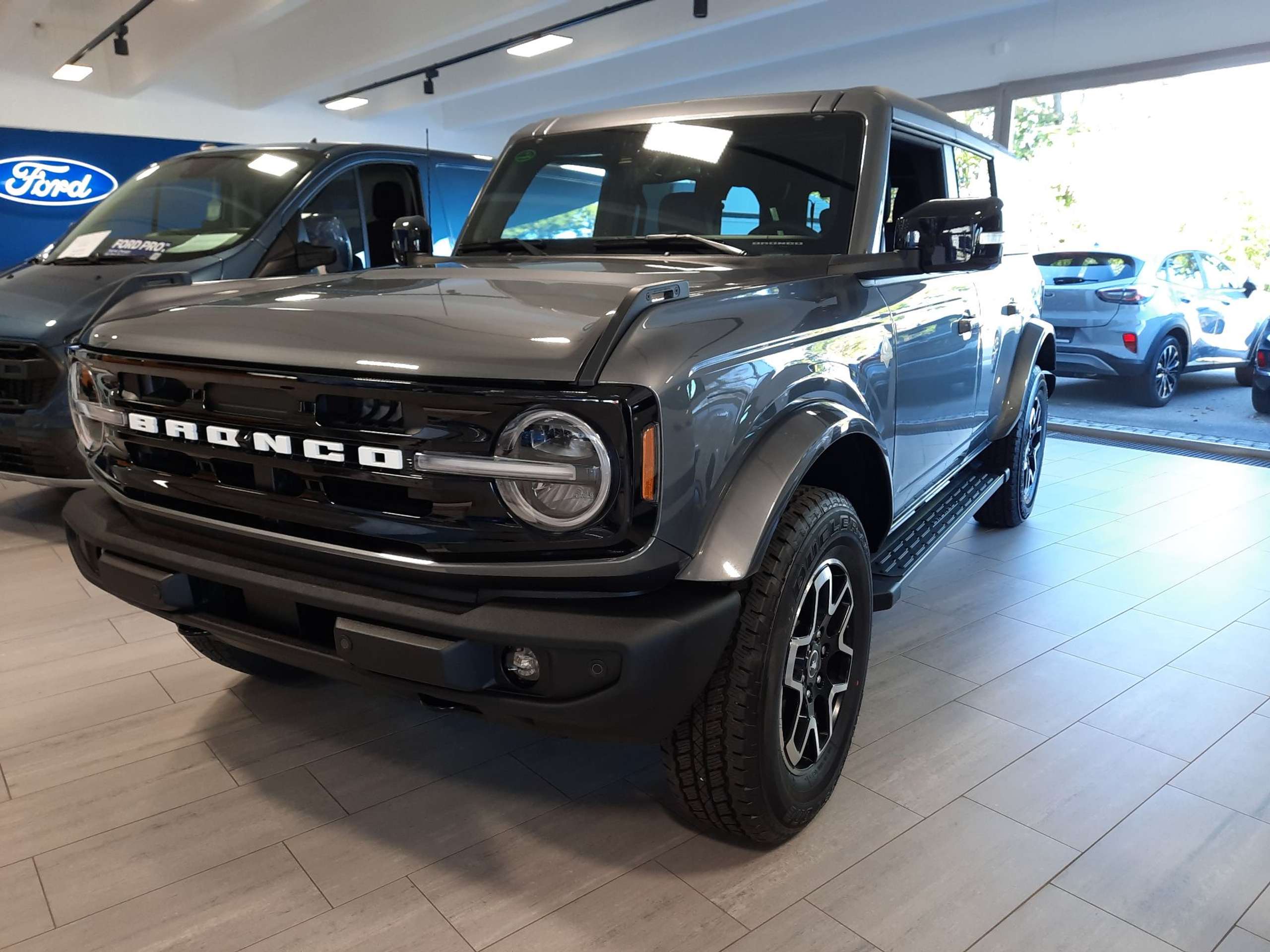 Ford - Bronco