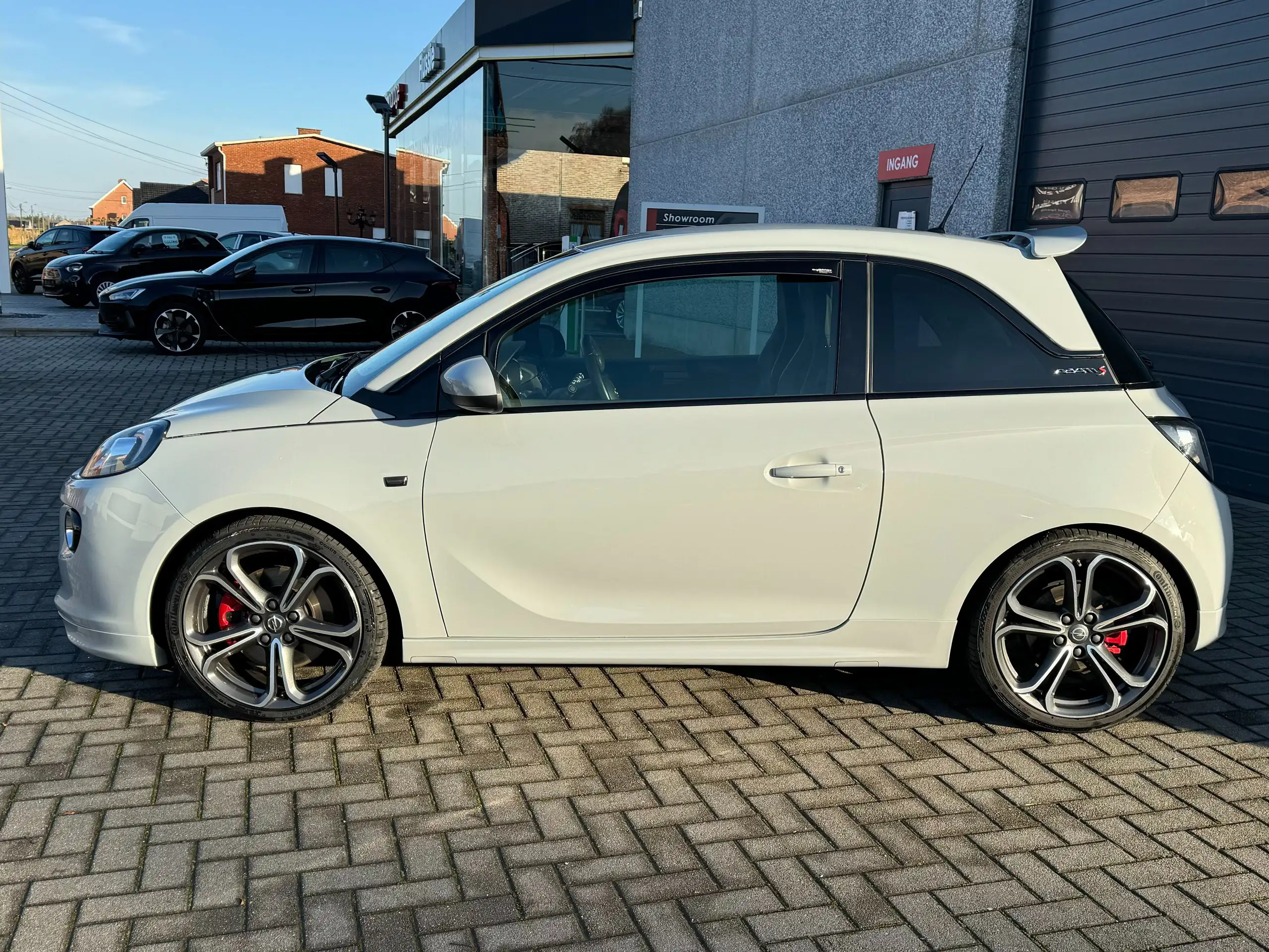 Opel - Adam