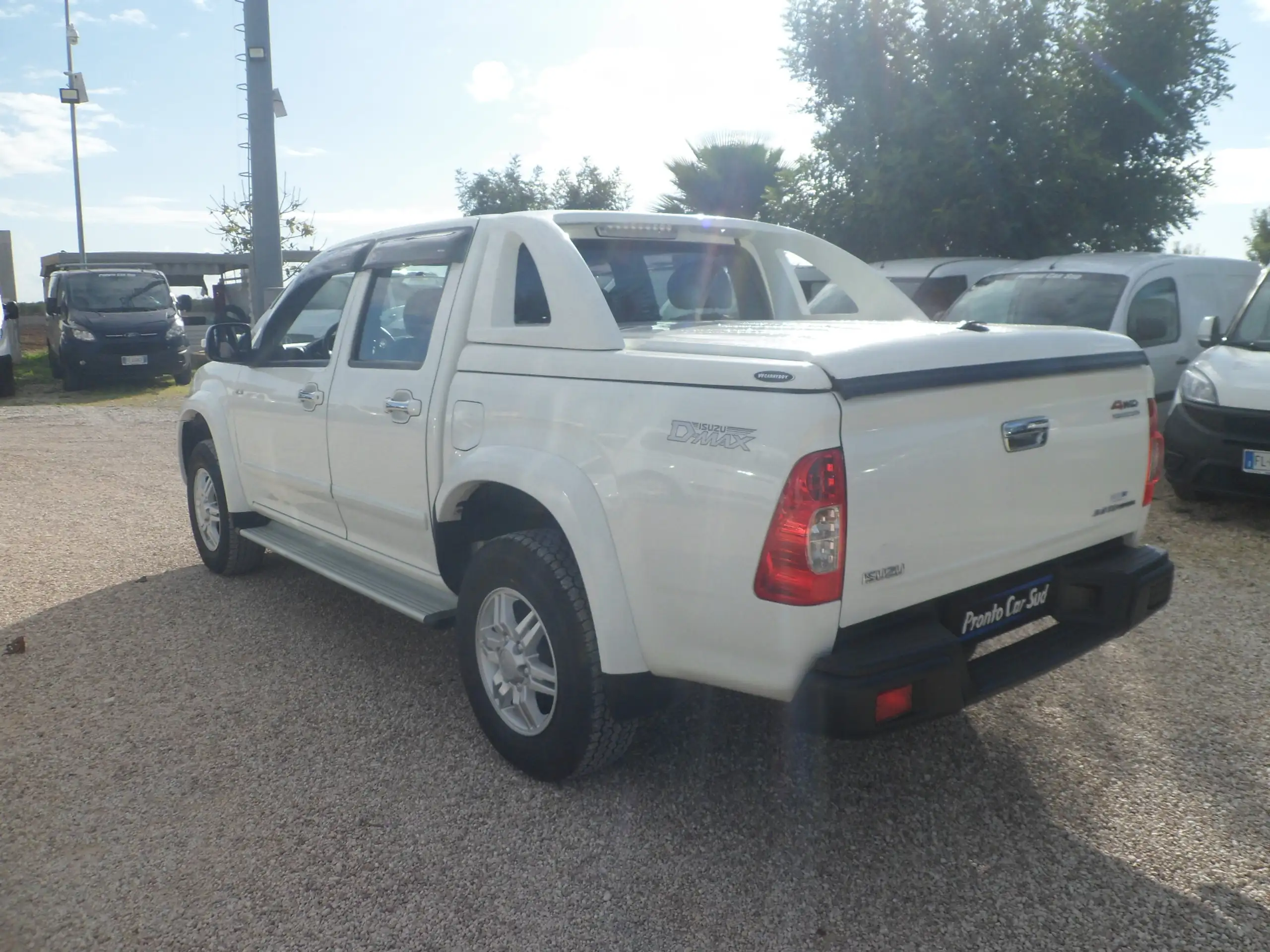 Isuzu - D-Max