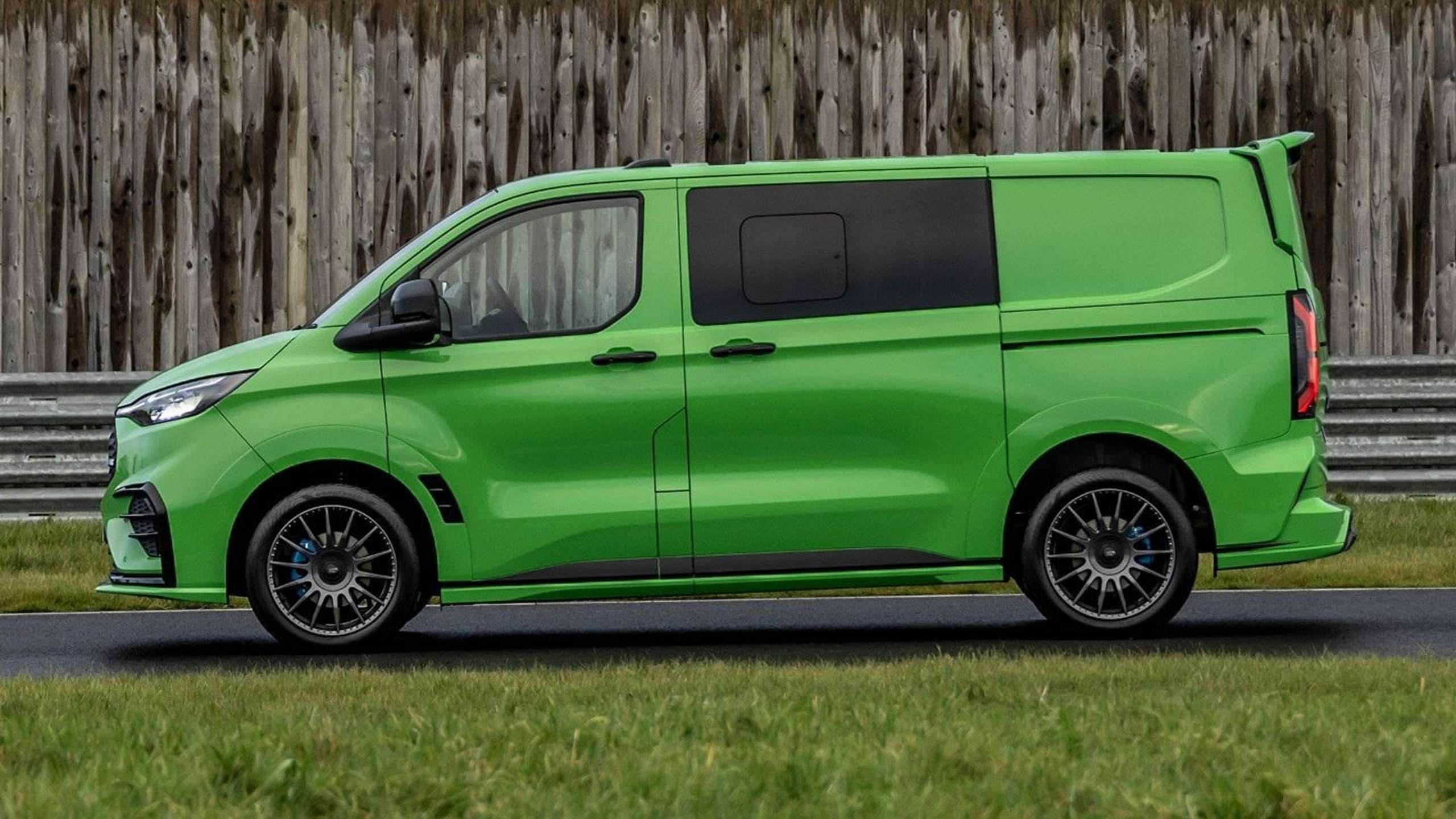 Ford - Transit Custom