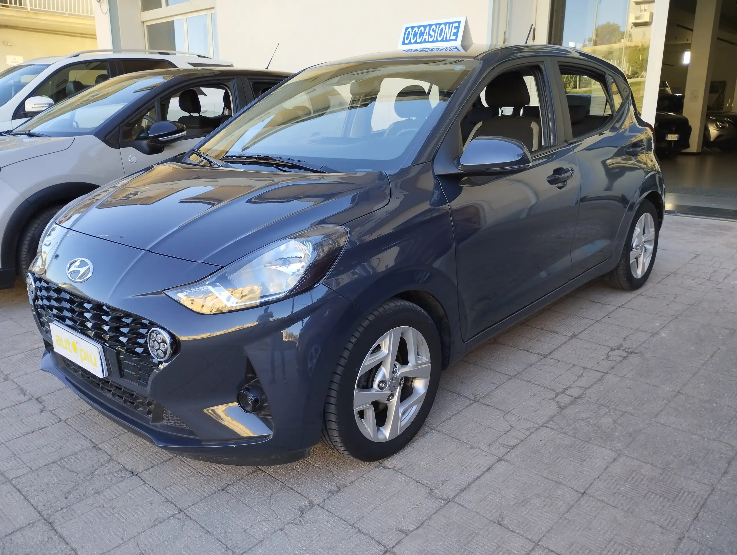 Hyundai - i10