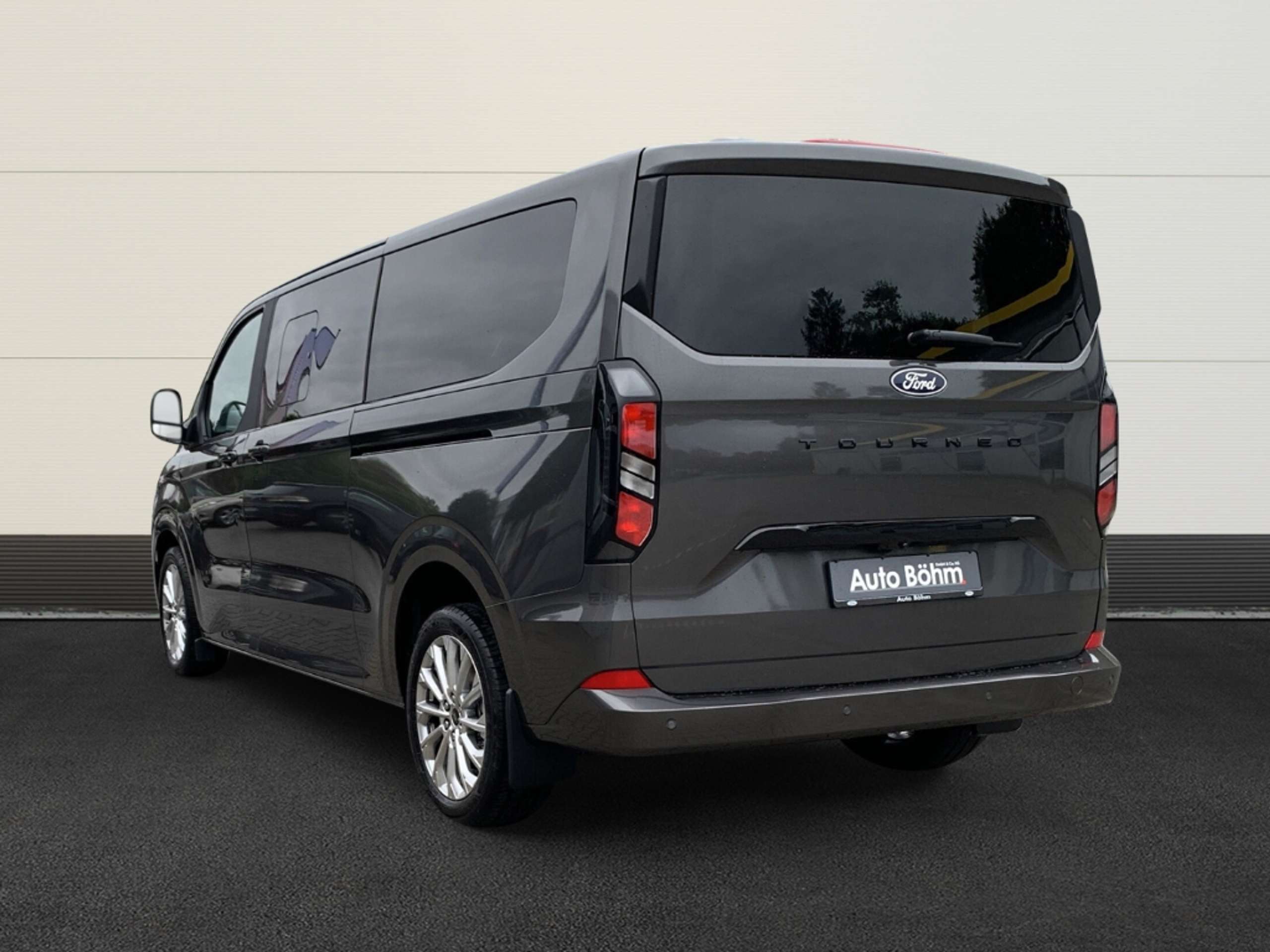 Ford - Tourneo Custom