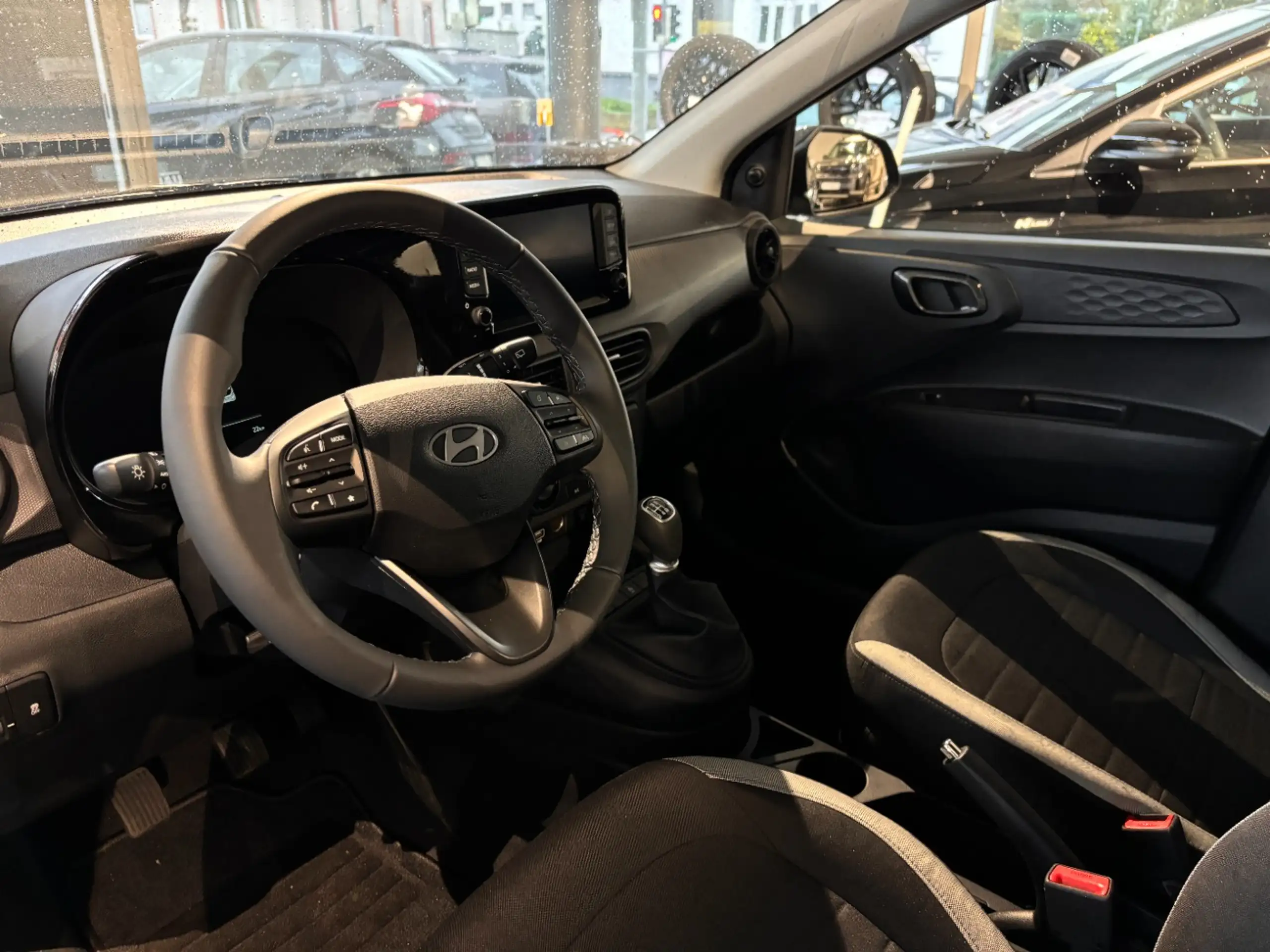 Hyundai - i10