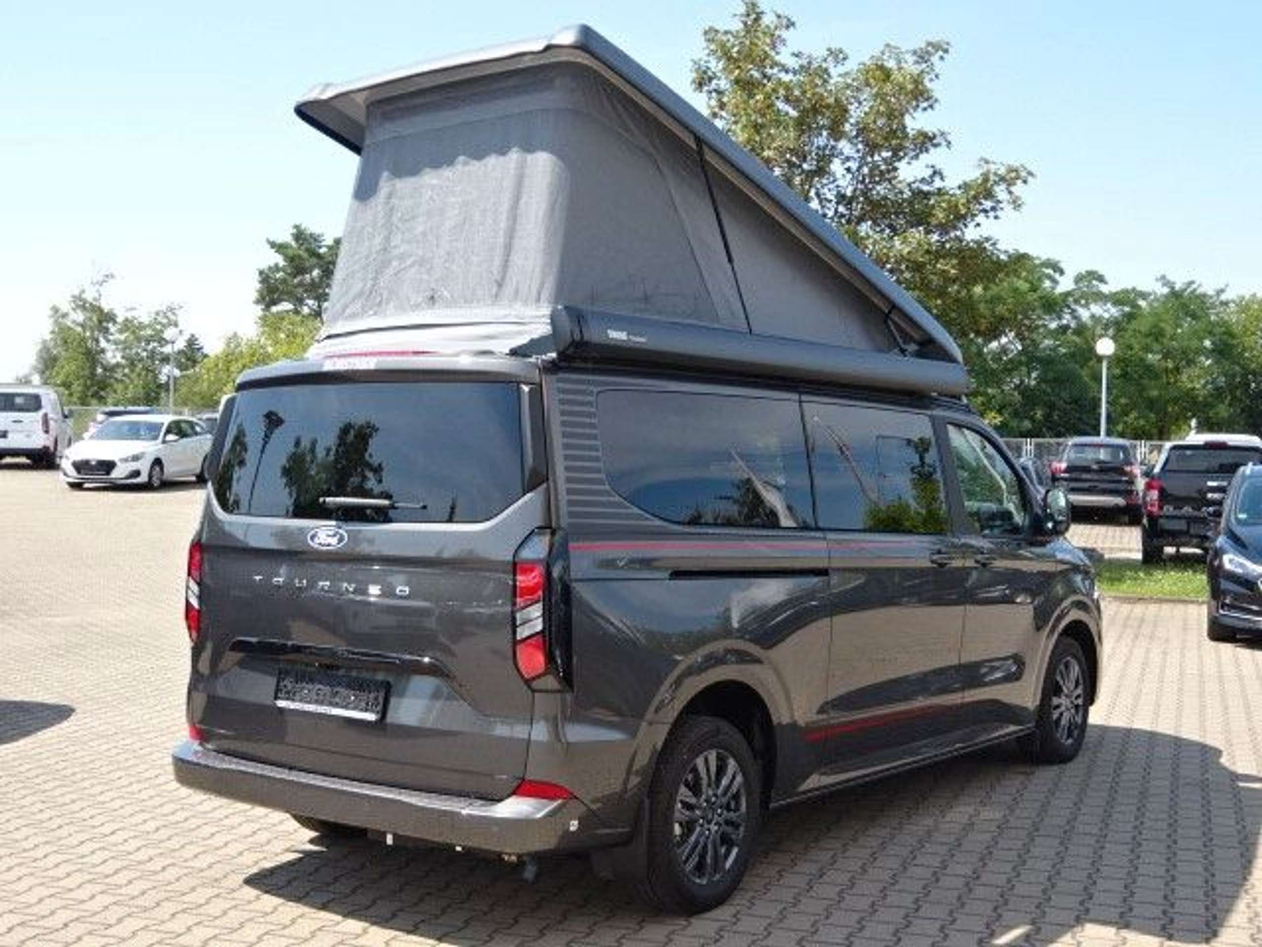 Ford - Tourneo Custom