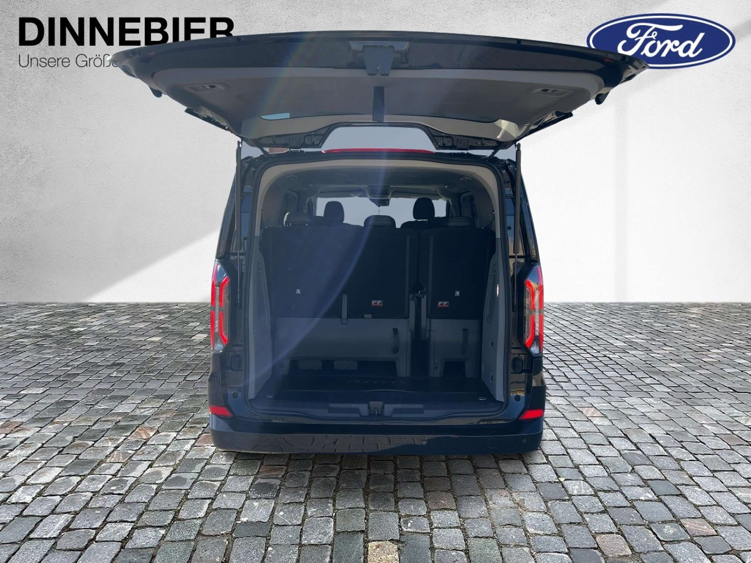 Ford - Tourneo Custom