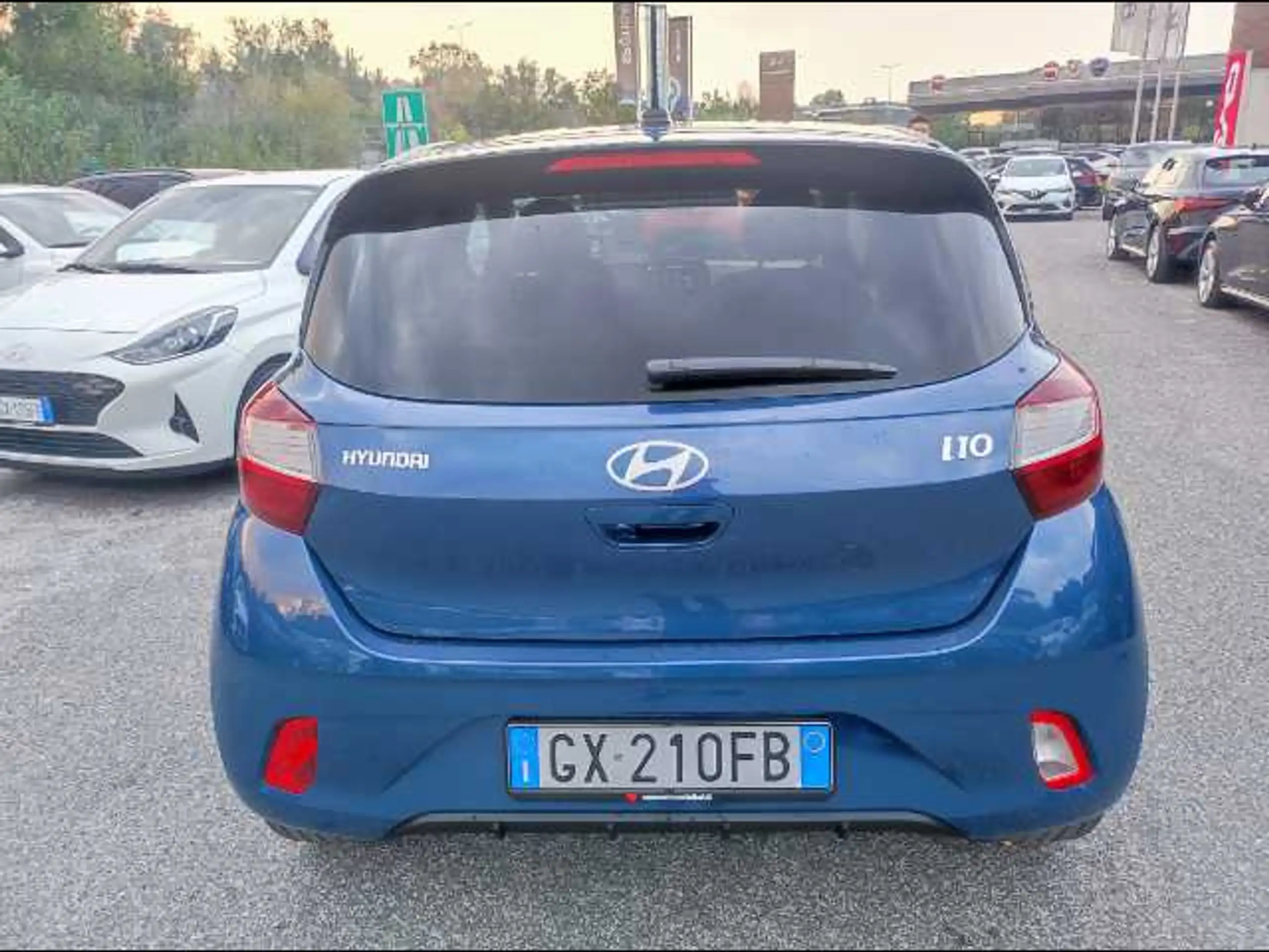 Hyundai - i10