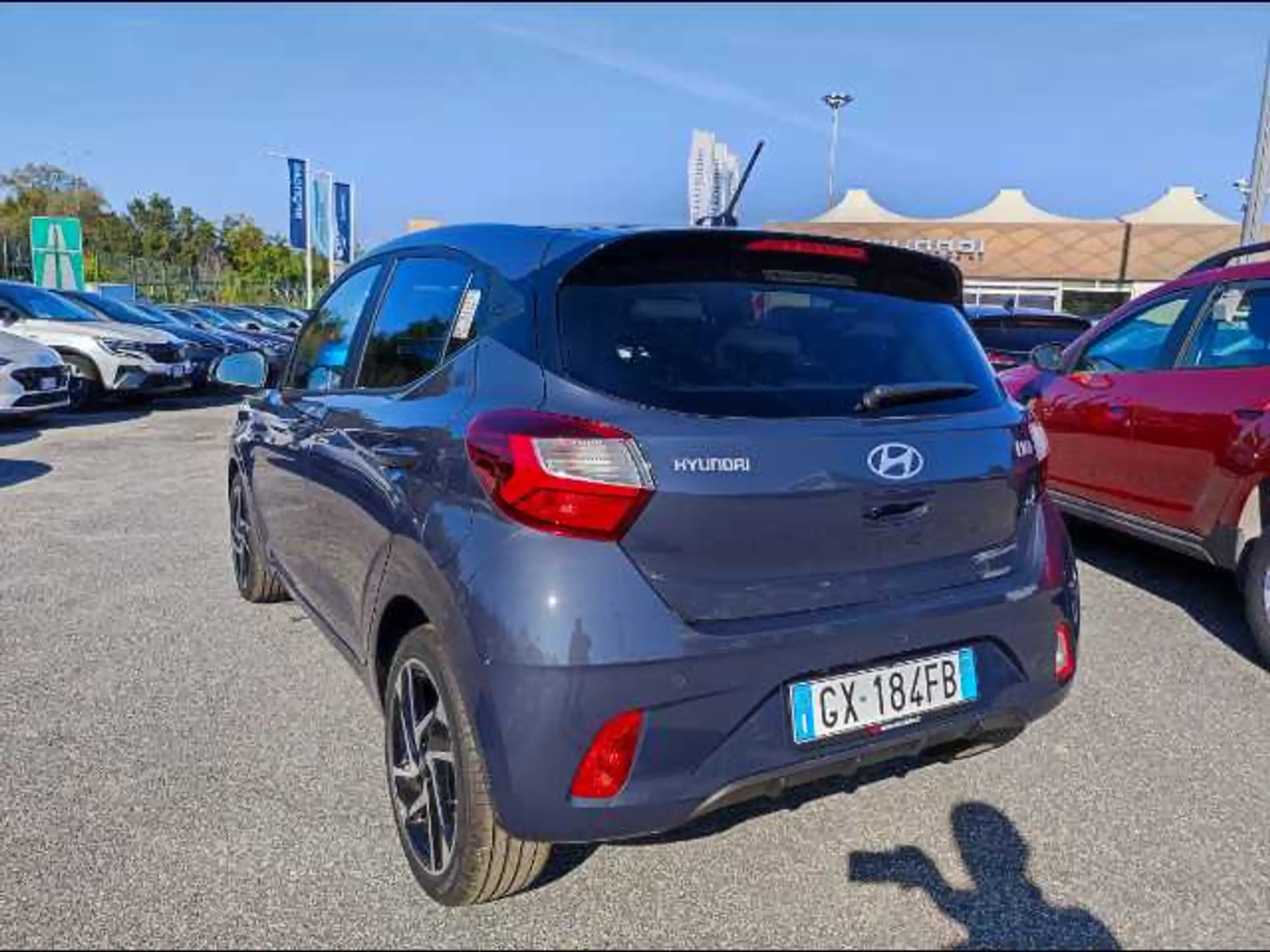 Hyundai - i10