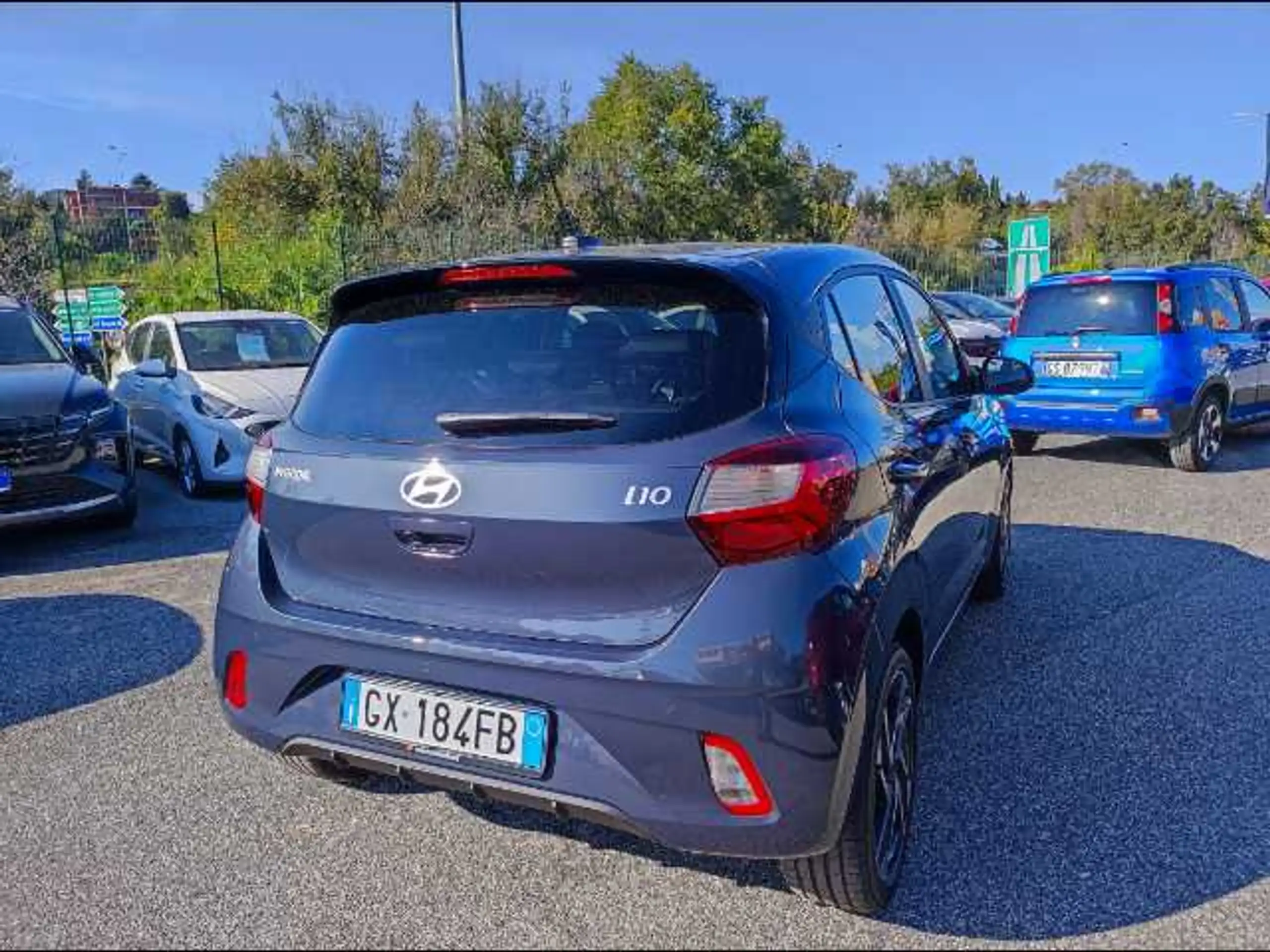 Hyundai - i10