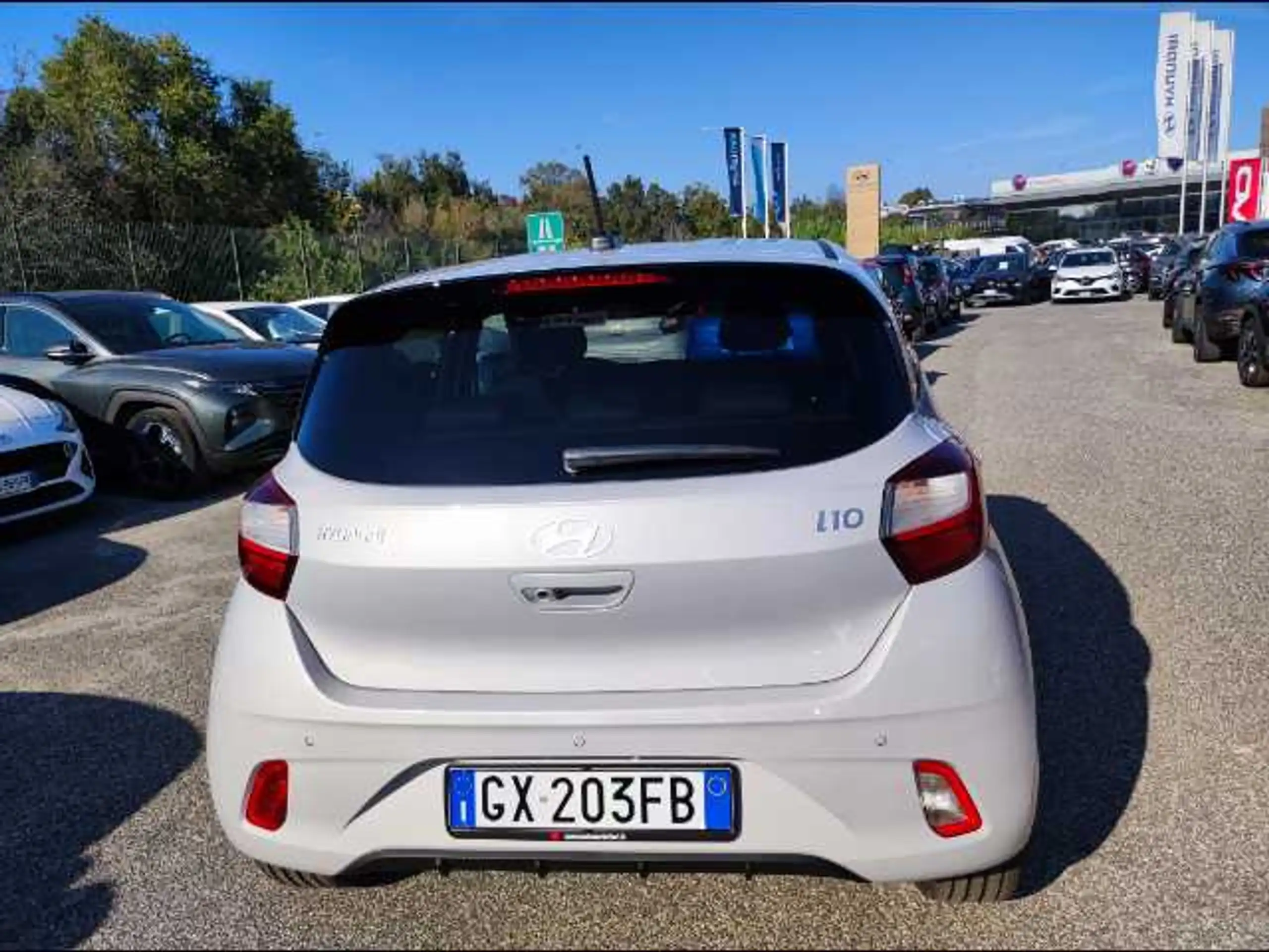 Hyundai - i10