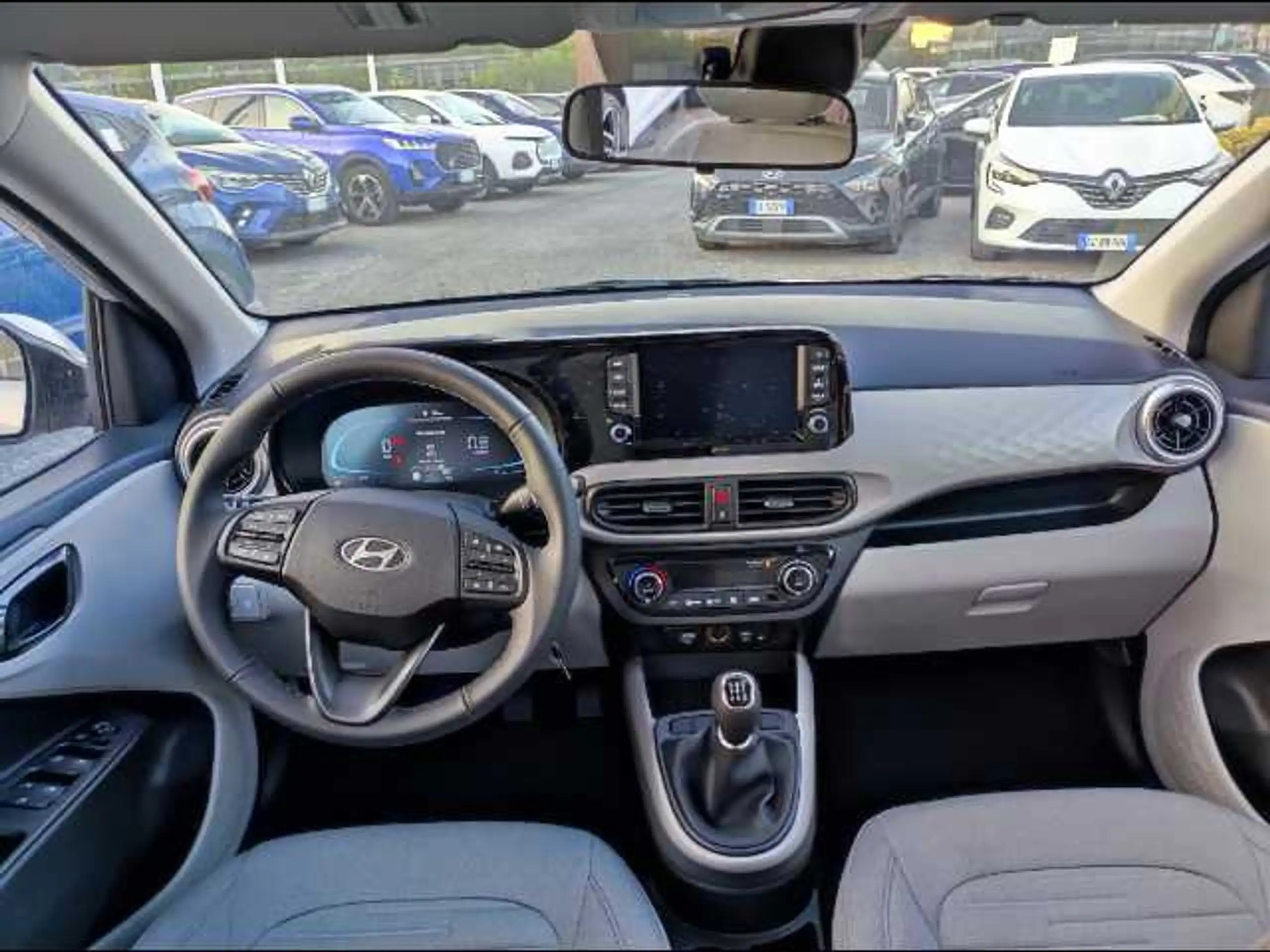 Hyundai - i10