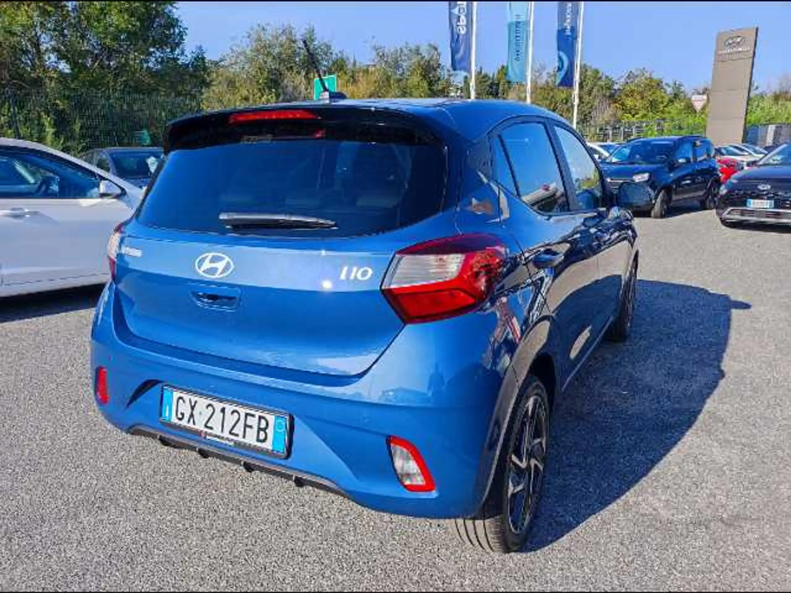 Hyundai - i10