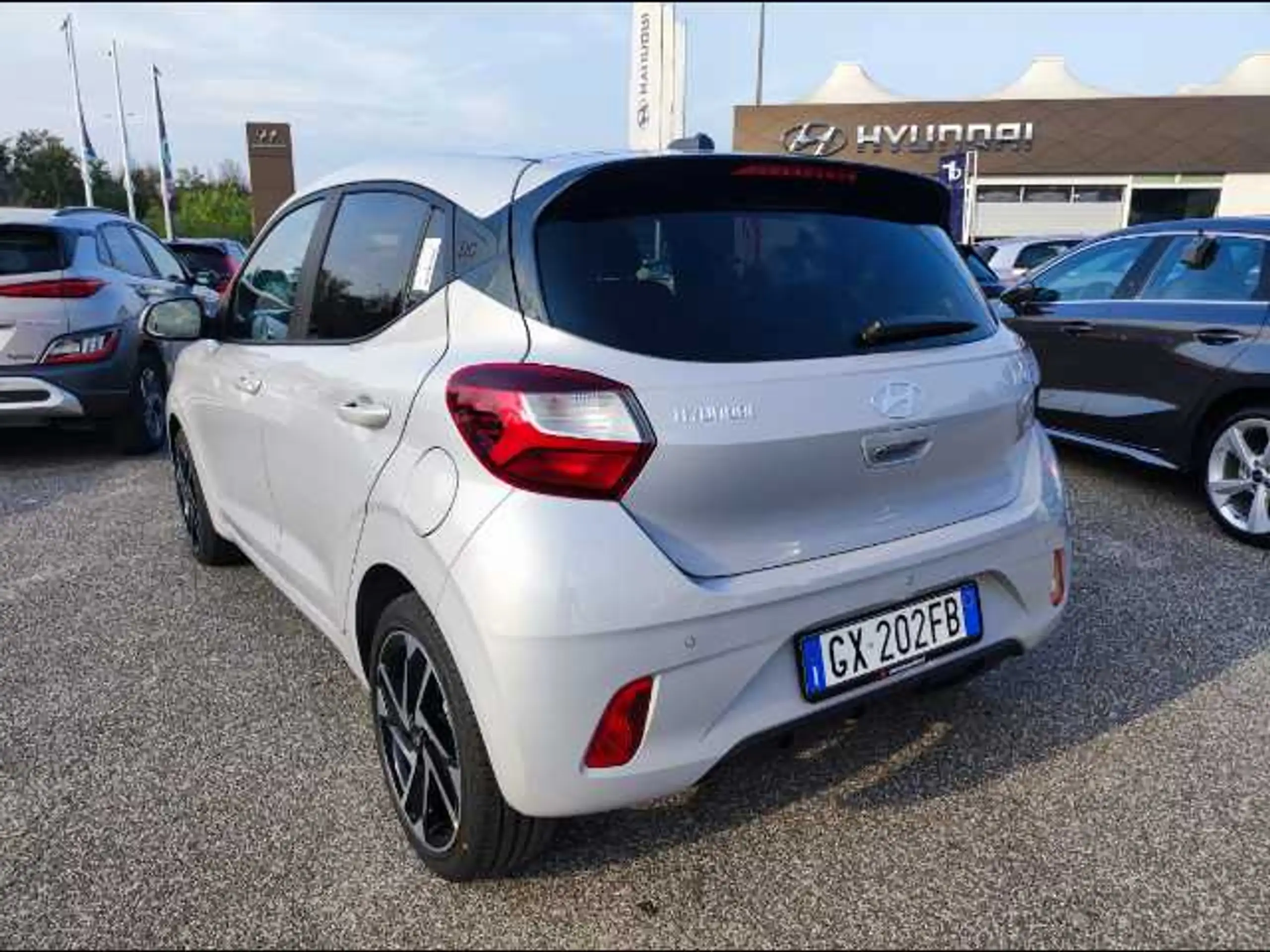 Hyundai - i10