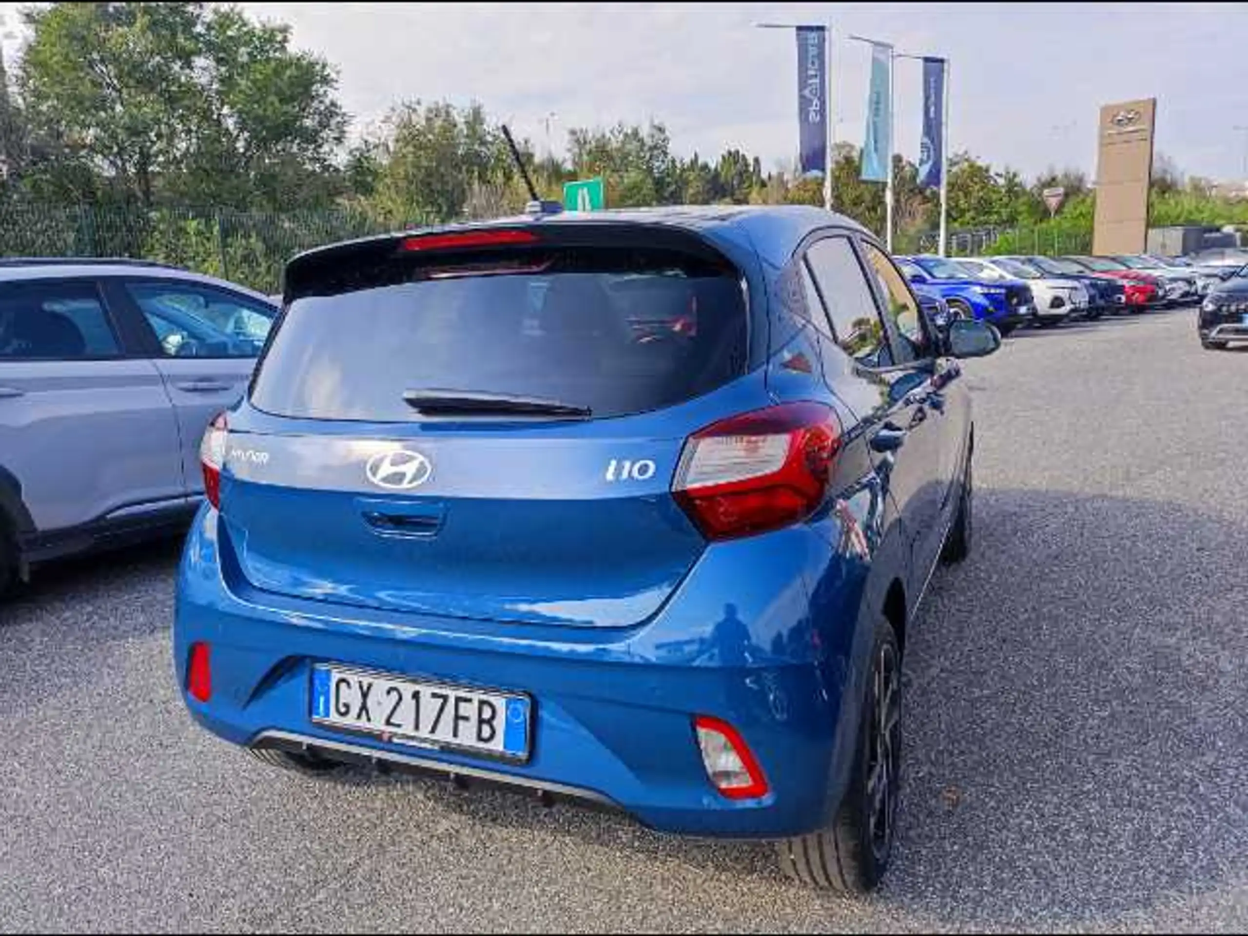 Hyundai - i10