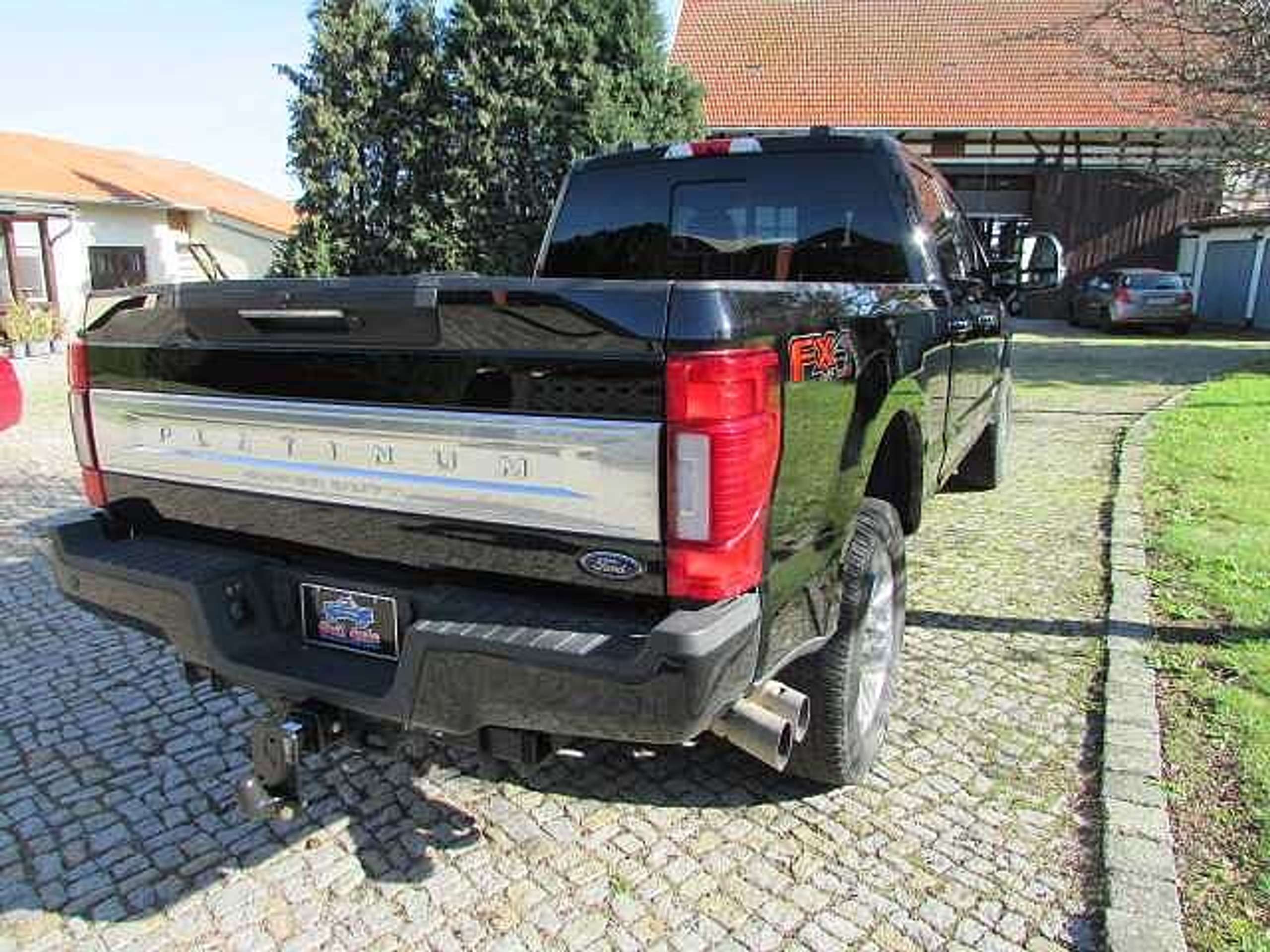 Ford - F 250