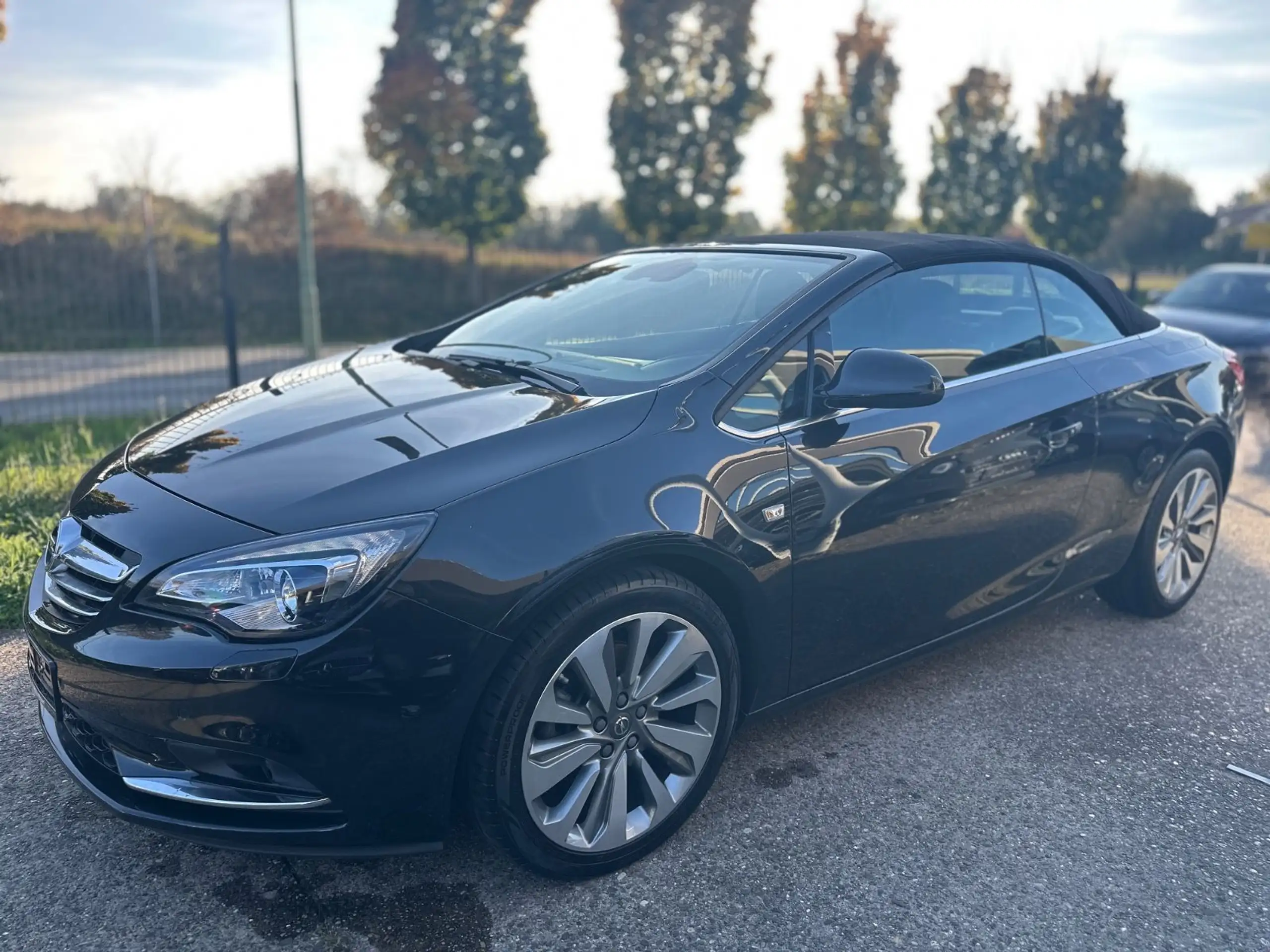 Opel - Cascada