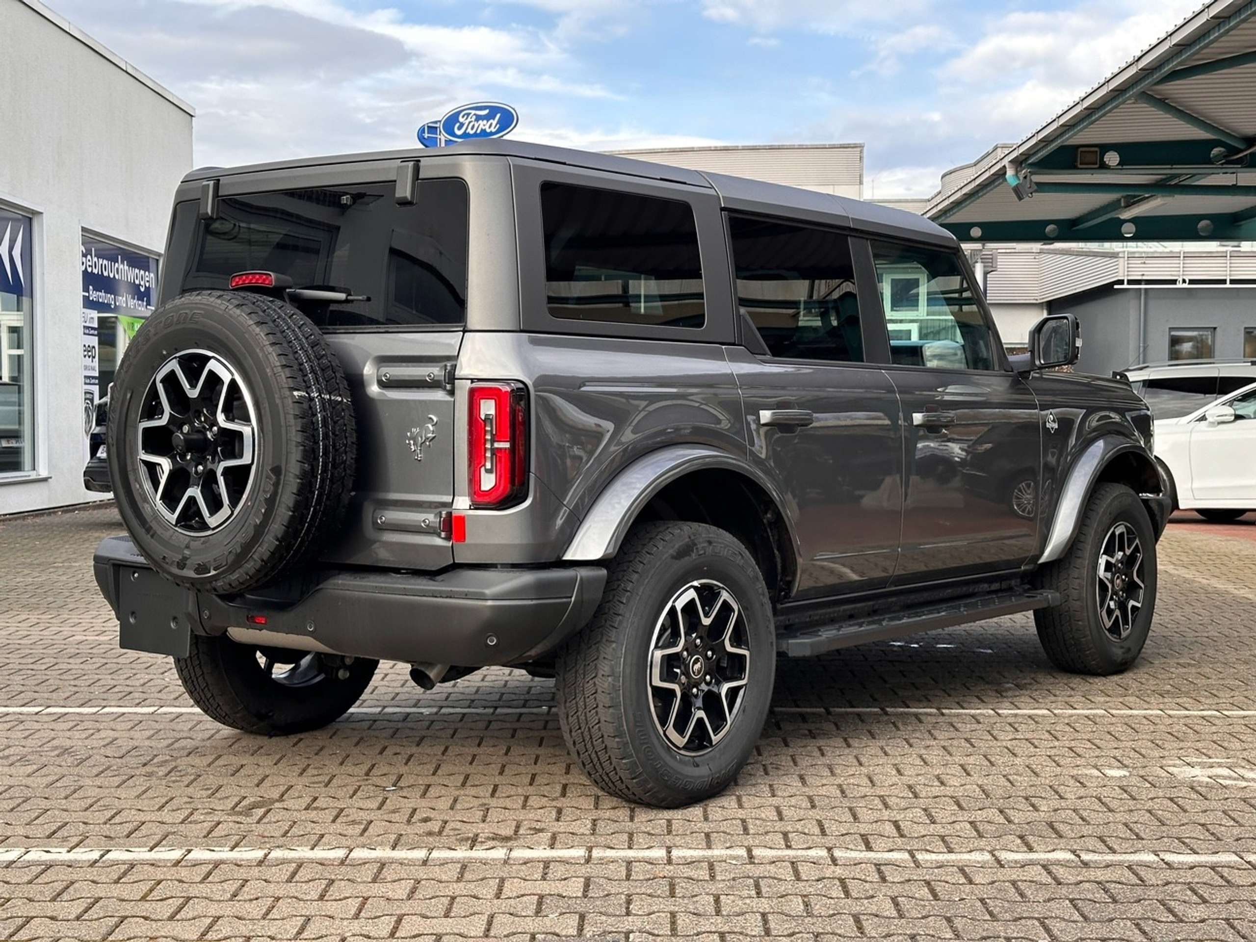 Ford - Bronco