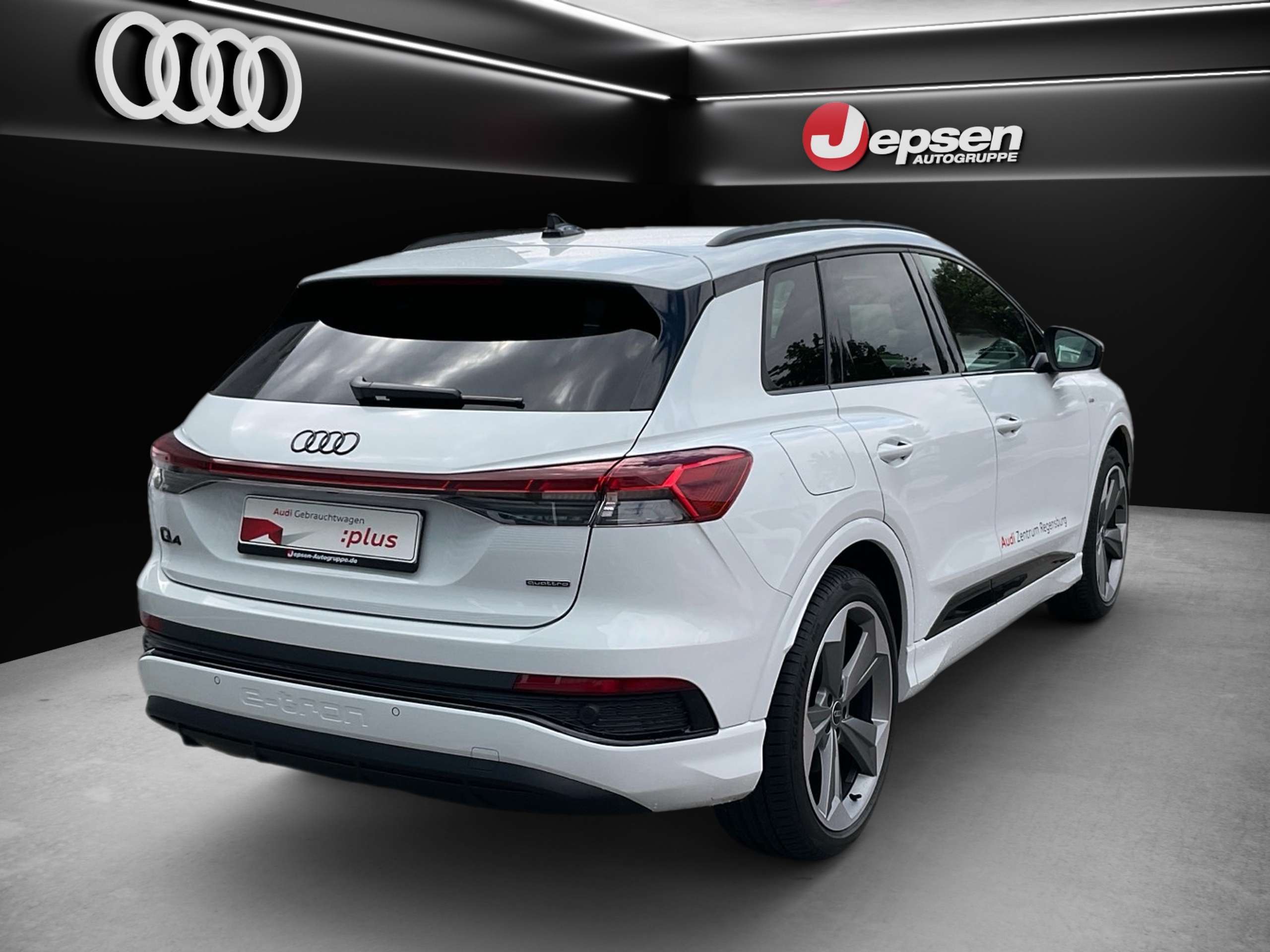 Audi - Q4 e-tron