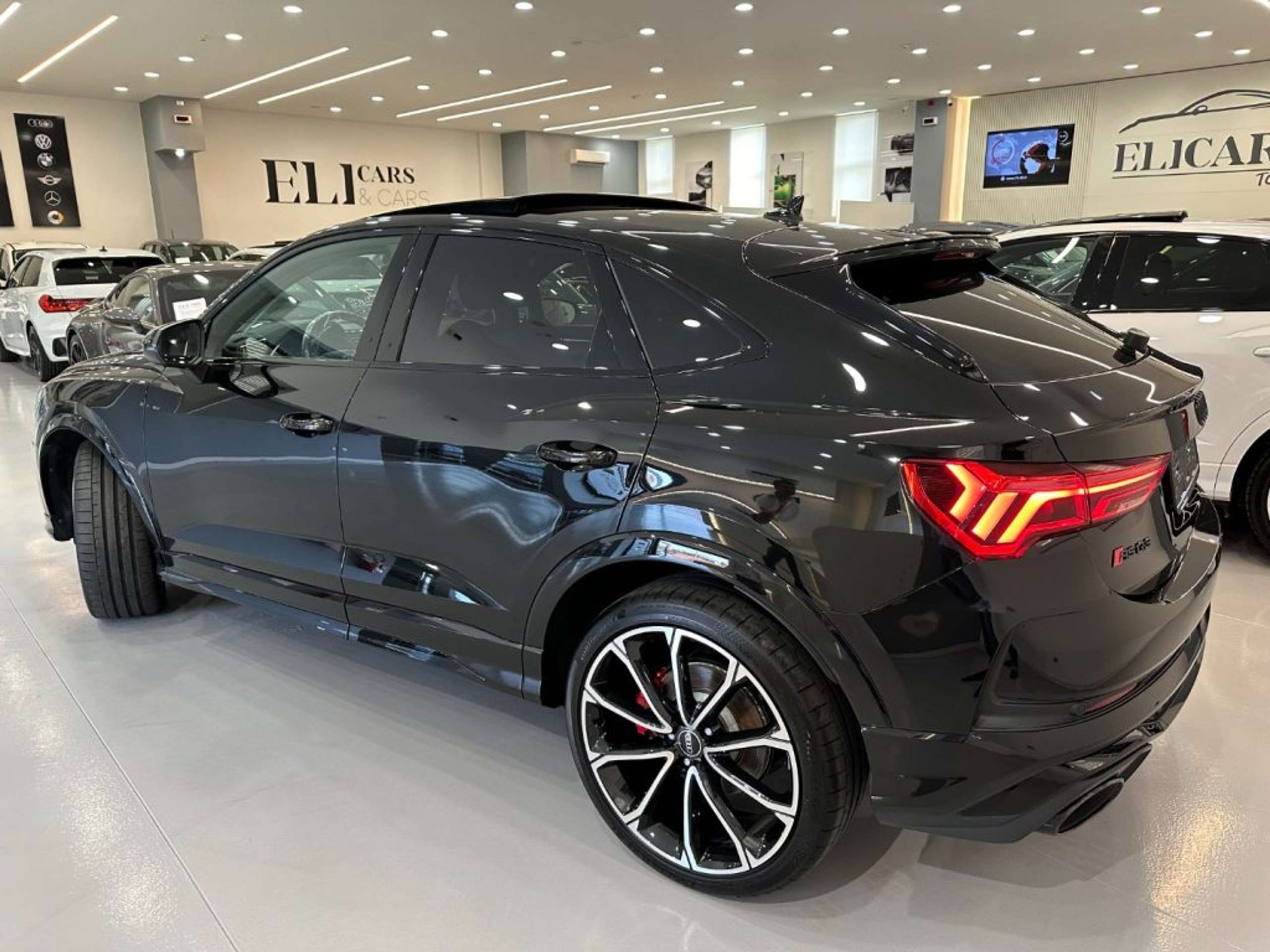 Audi - RS Q3