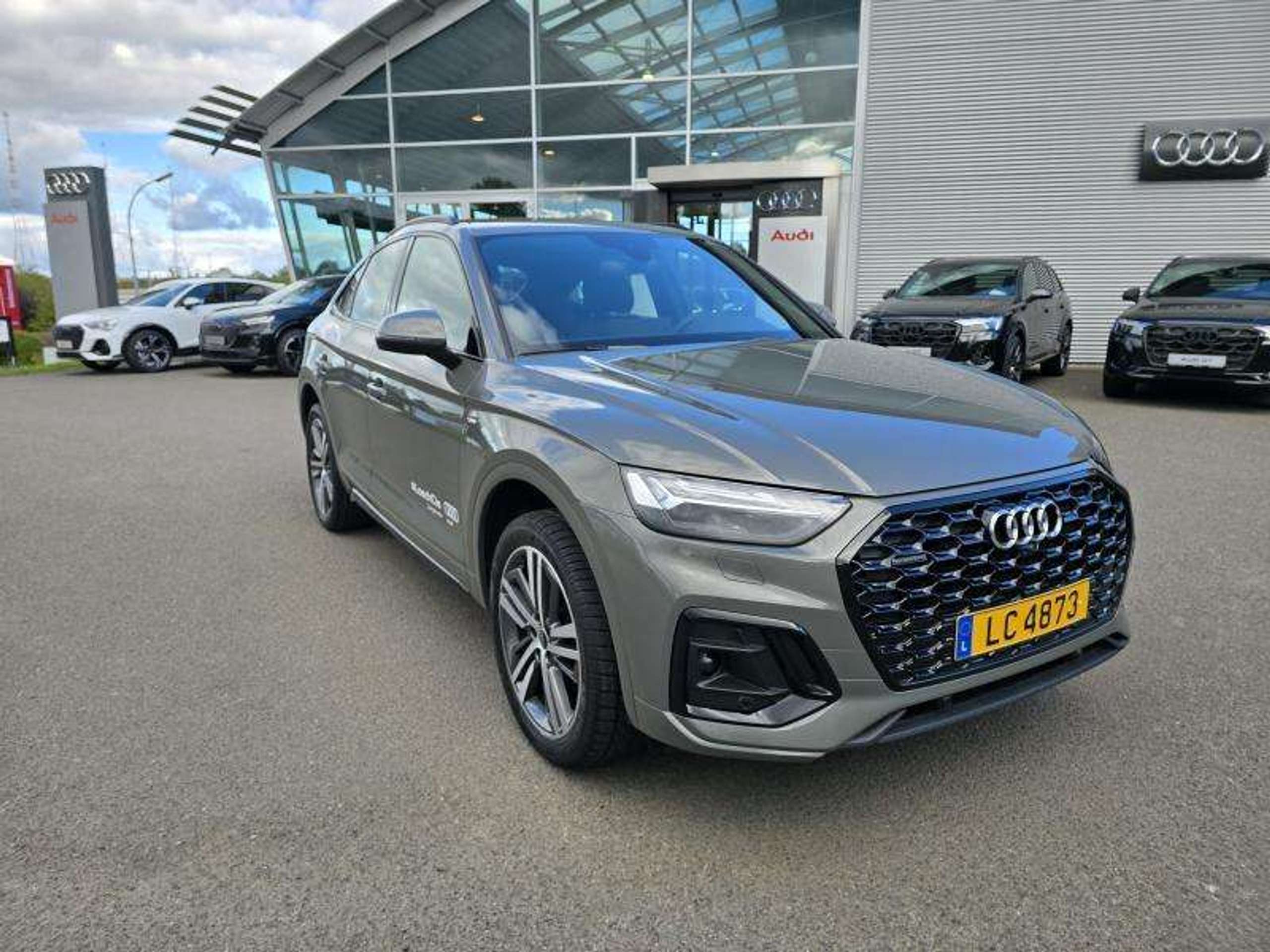 Audi - Q5