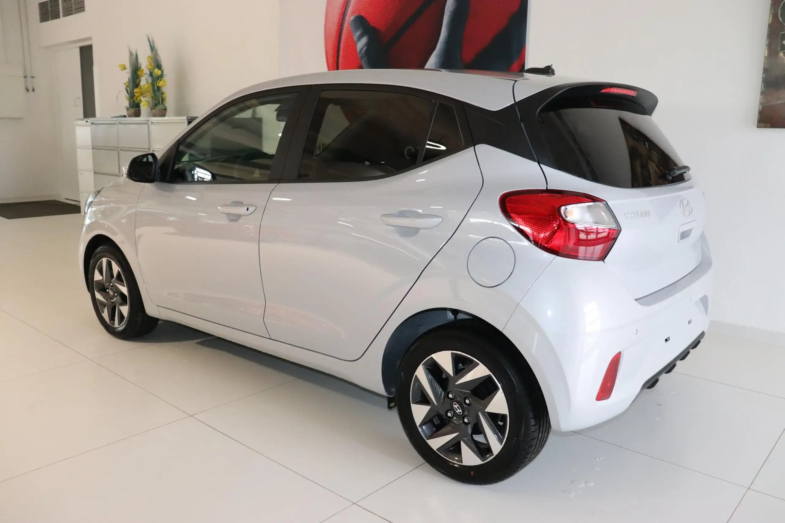 Hyundai - i10