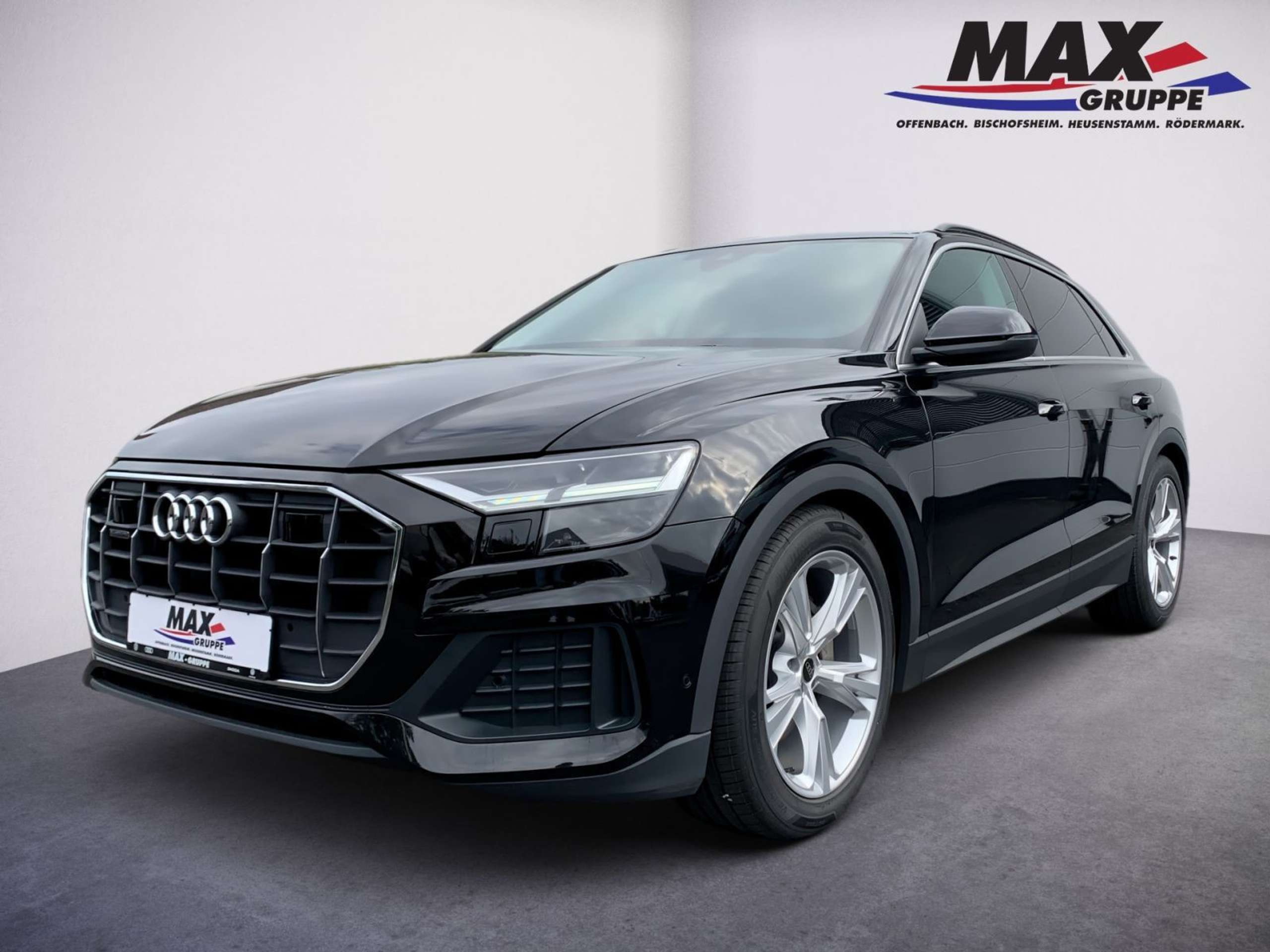 Audi - Q8