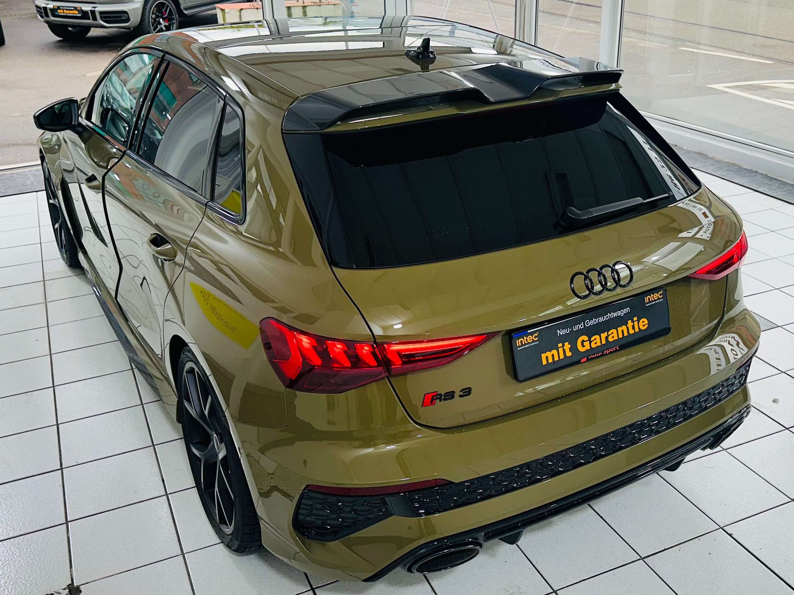 Audi - RS3