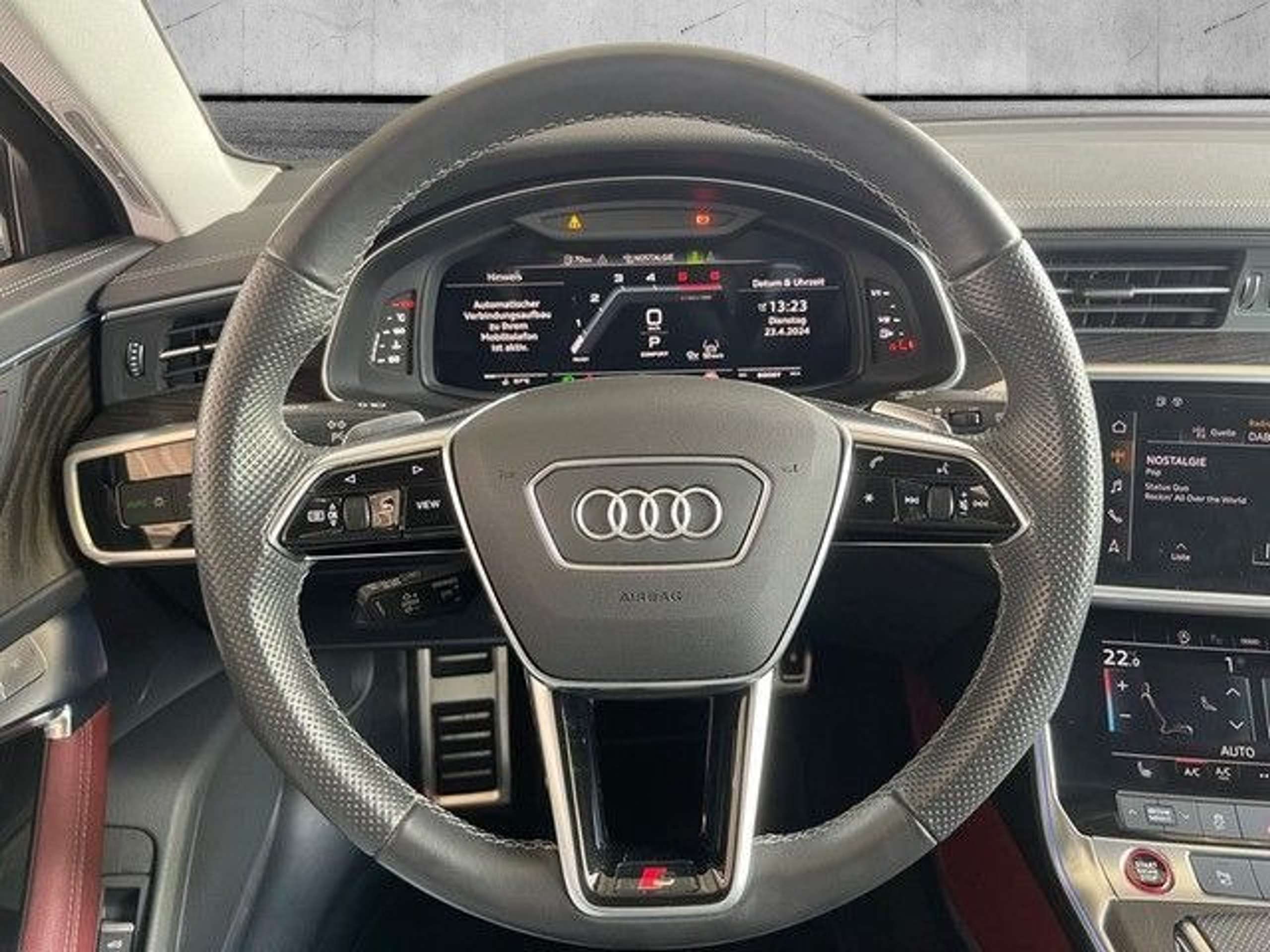 Audi - S6