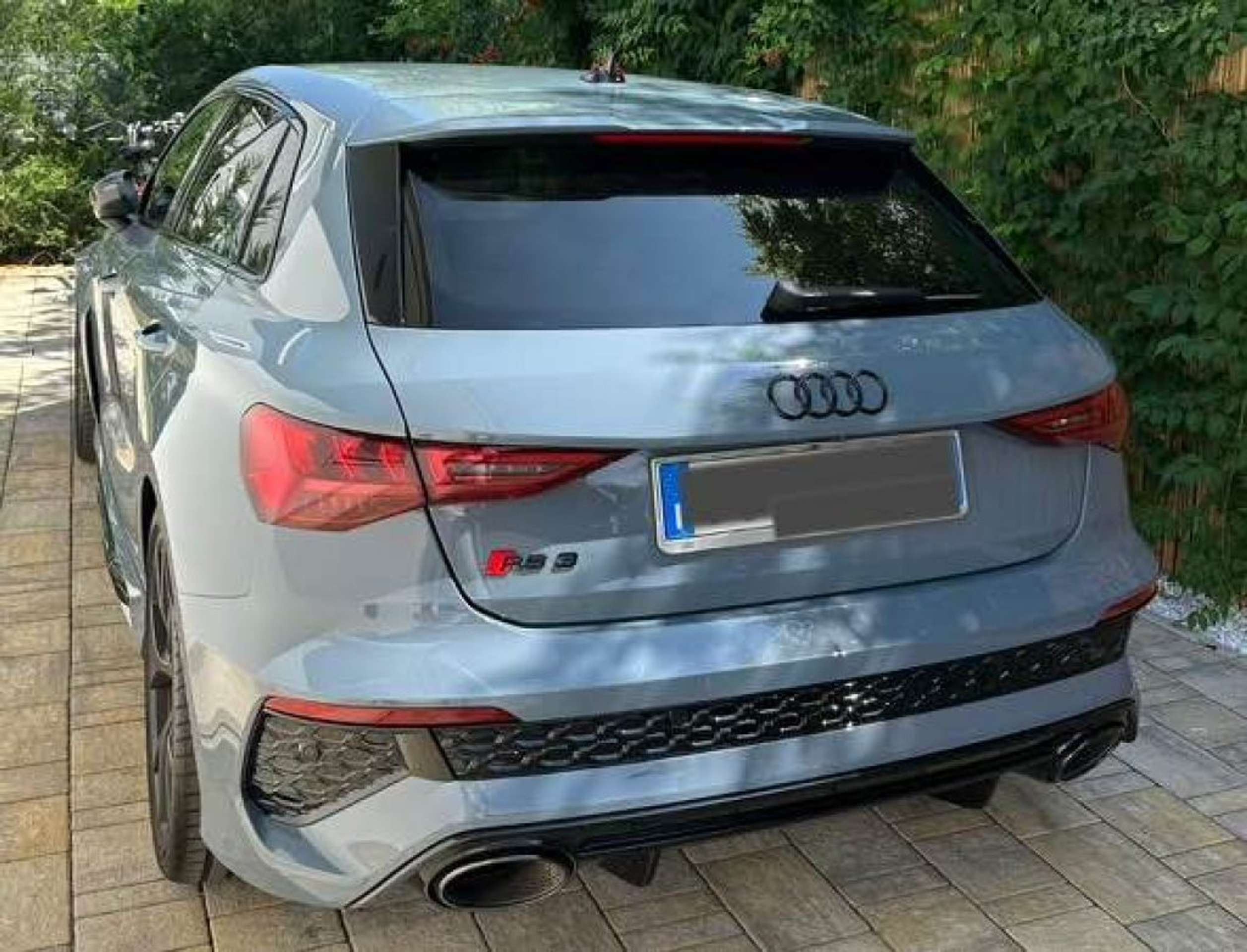 Audi - RS3