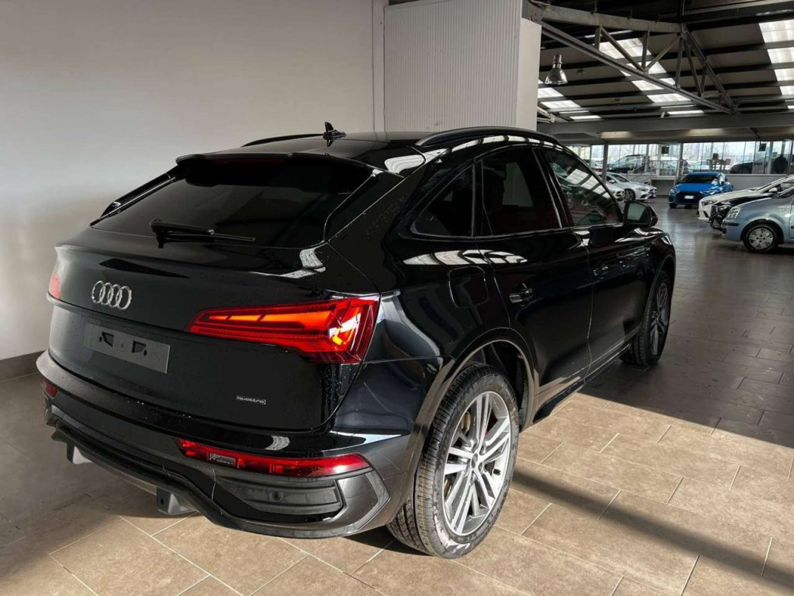 Audi - Q5