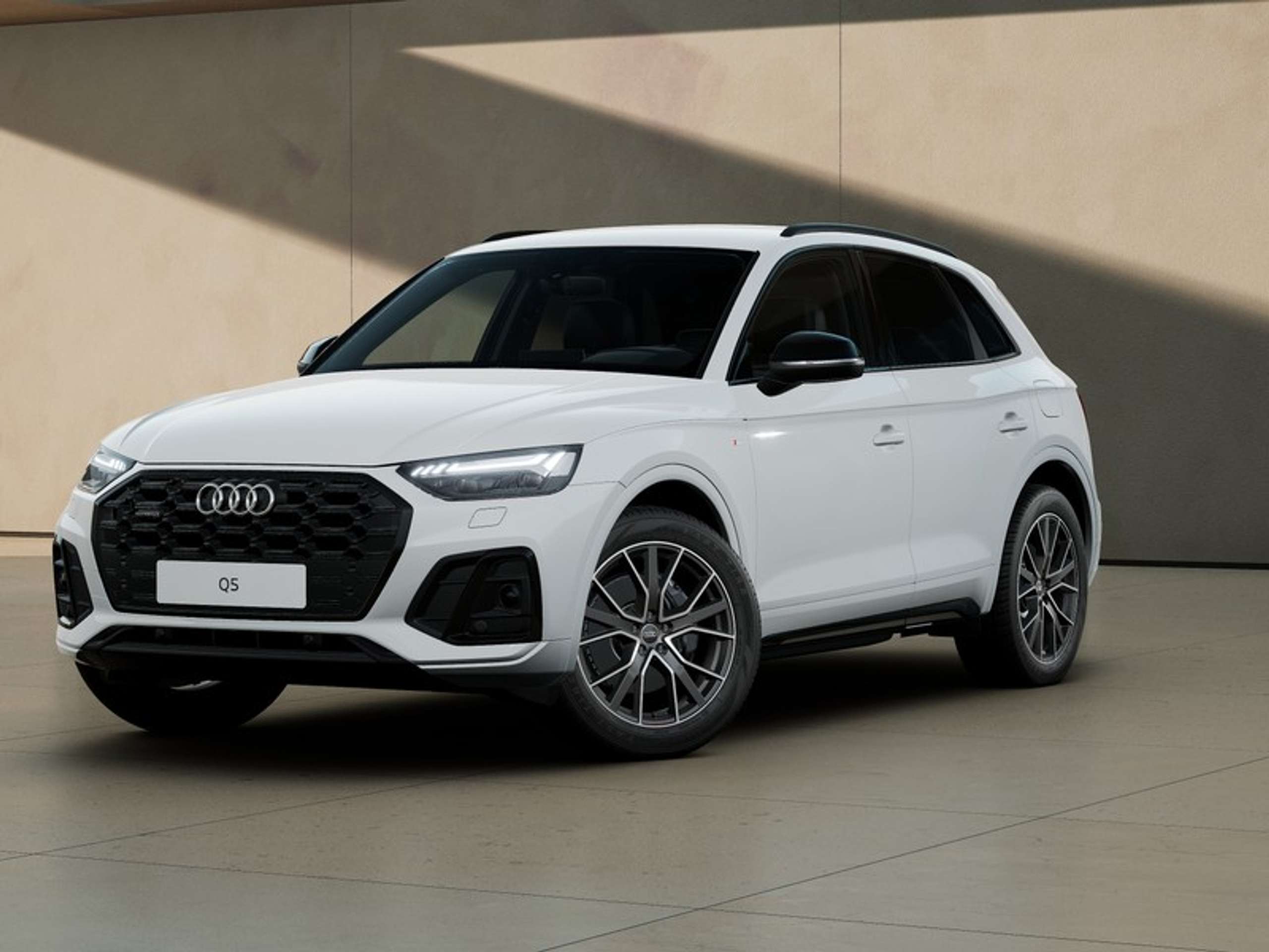 Audi - Q5