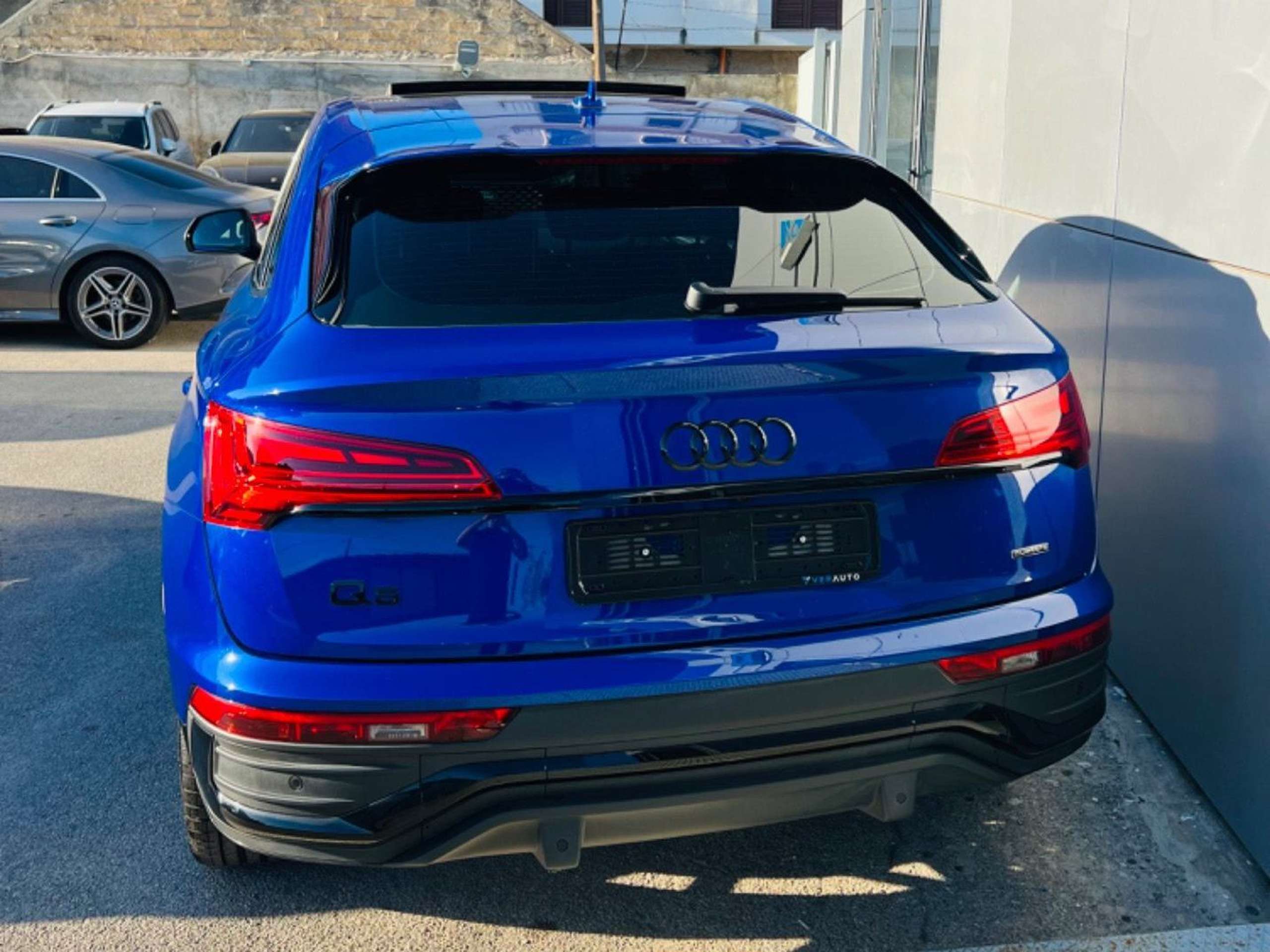 Audi - Q5