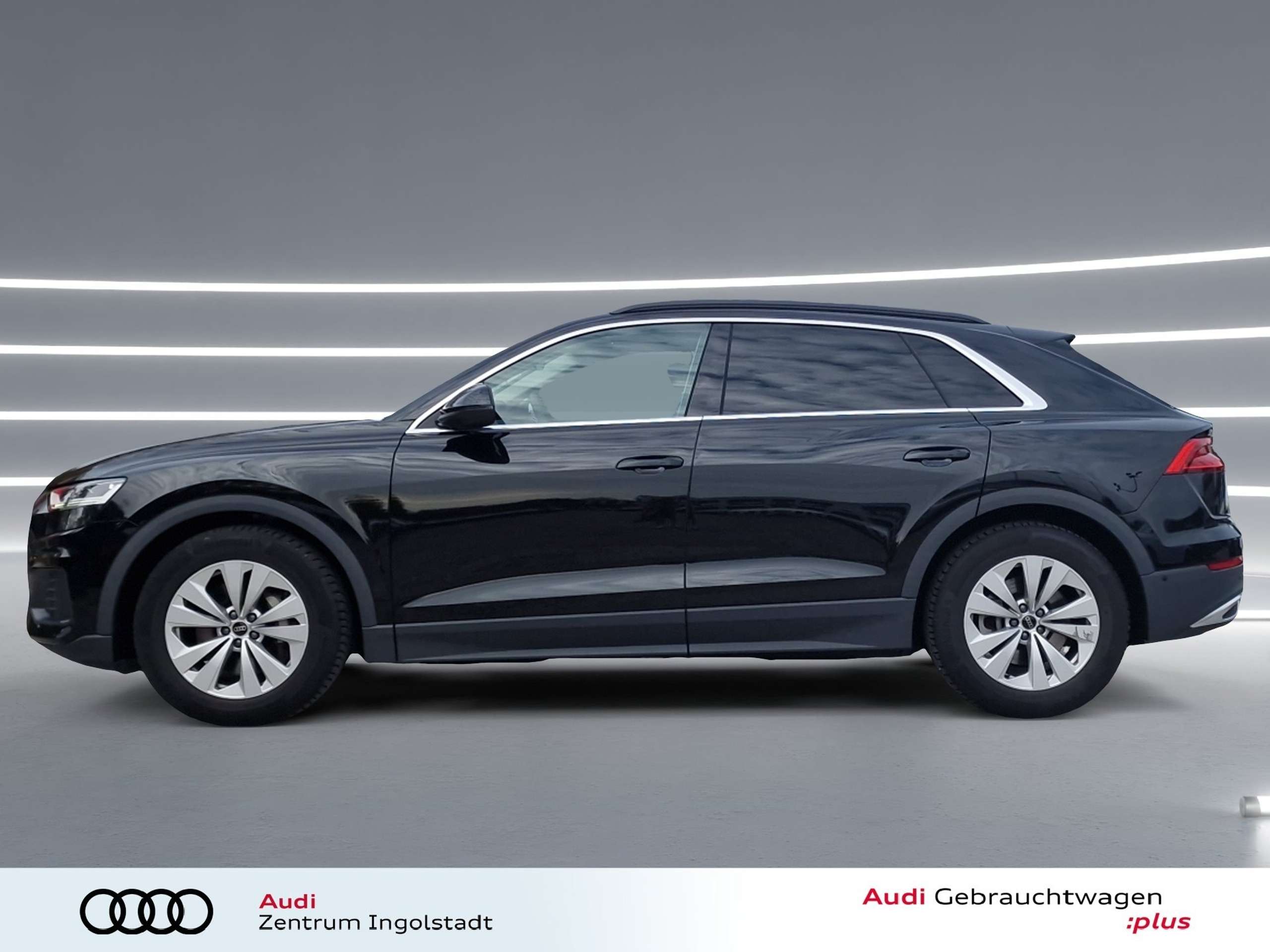 Audi - Q8