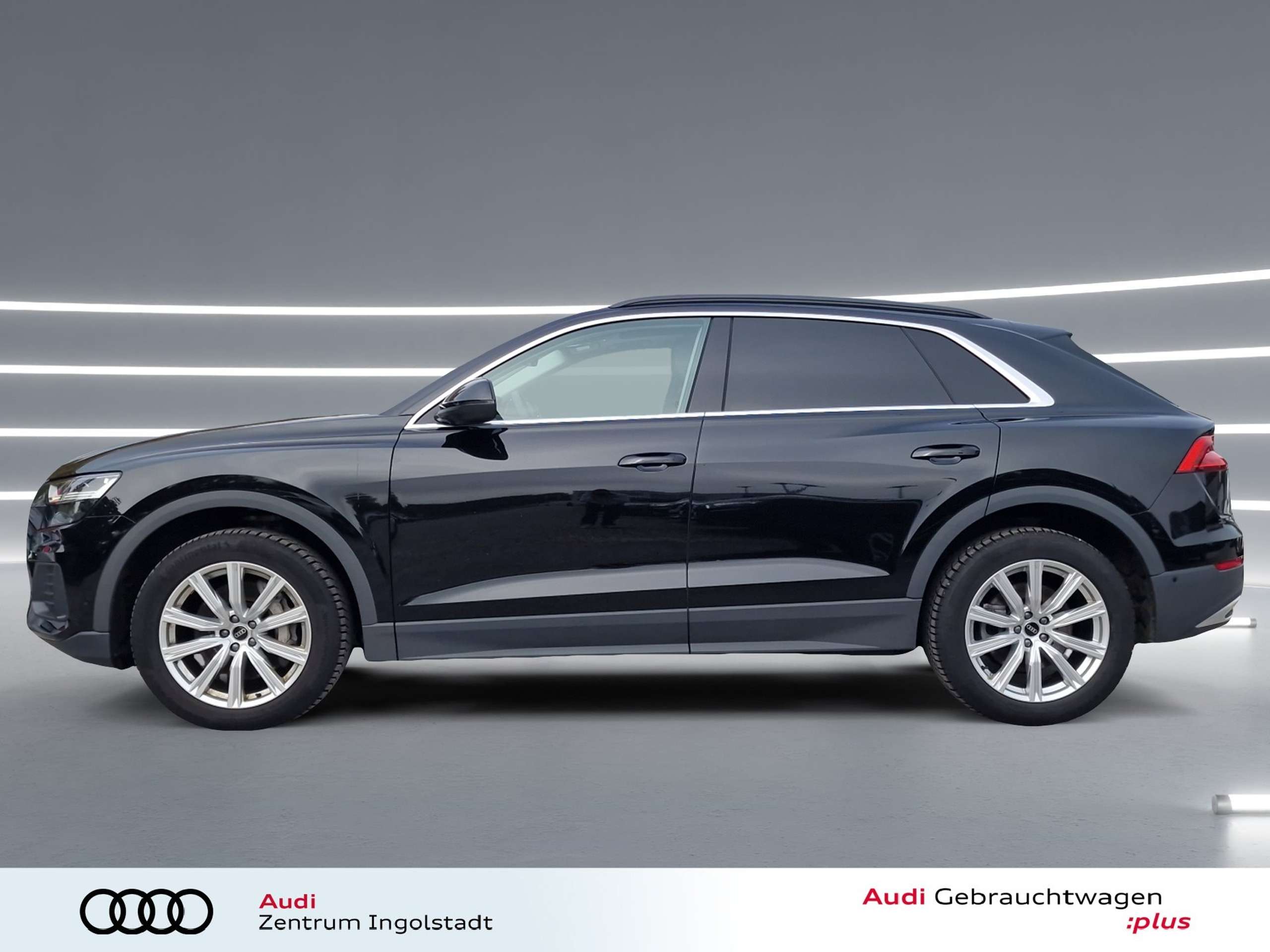 Audi - Q8