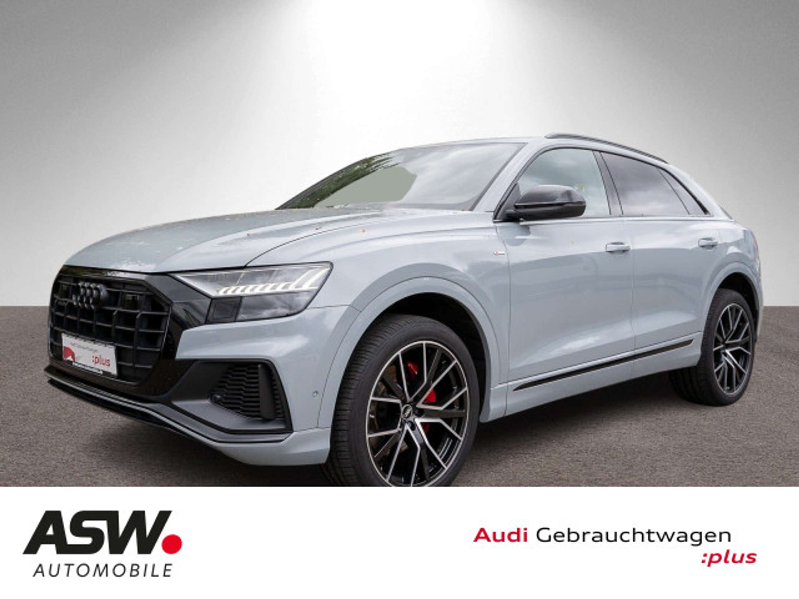 Audi - Q8