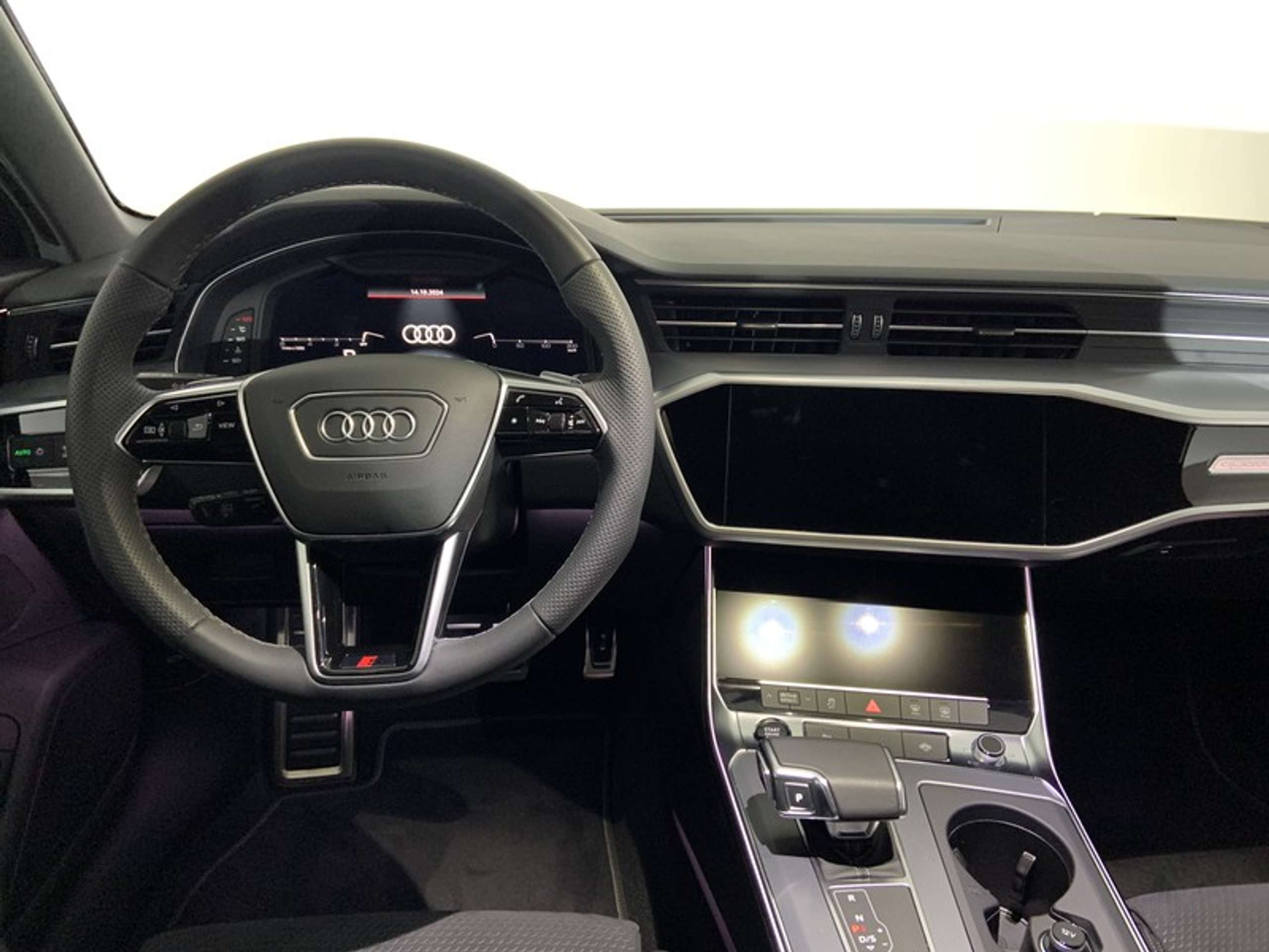 Audi - A6