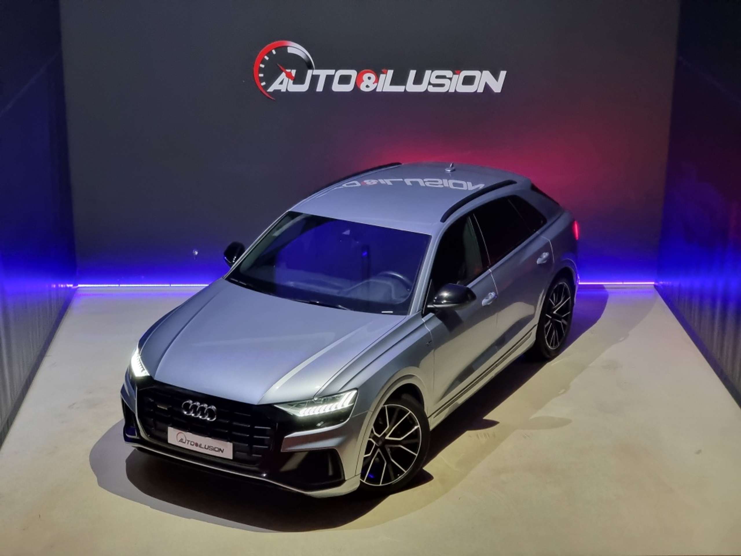 Audi Q8 2020