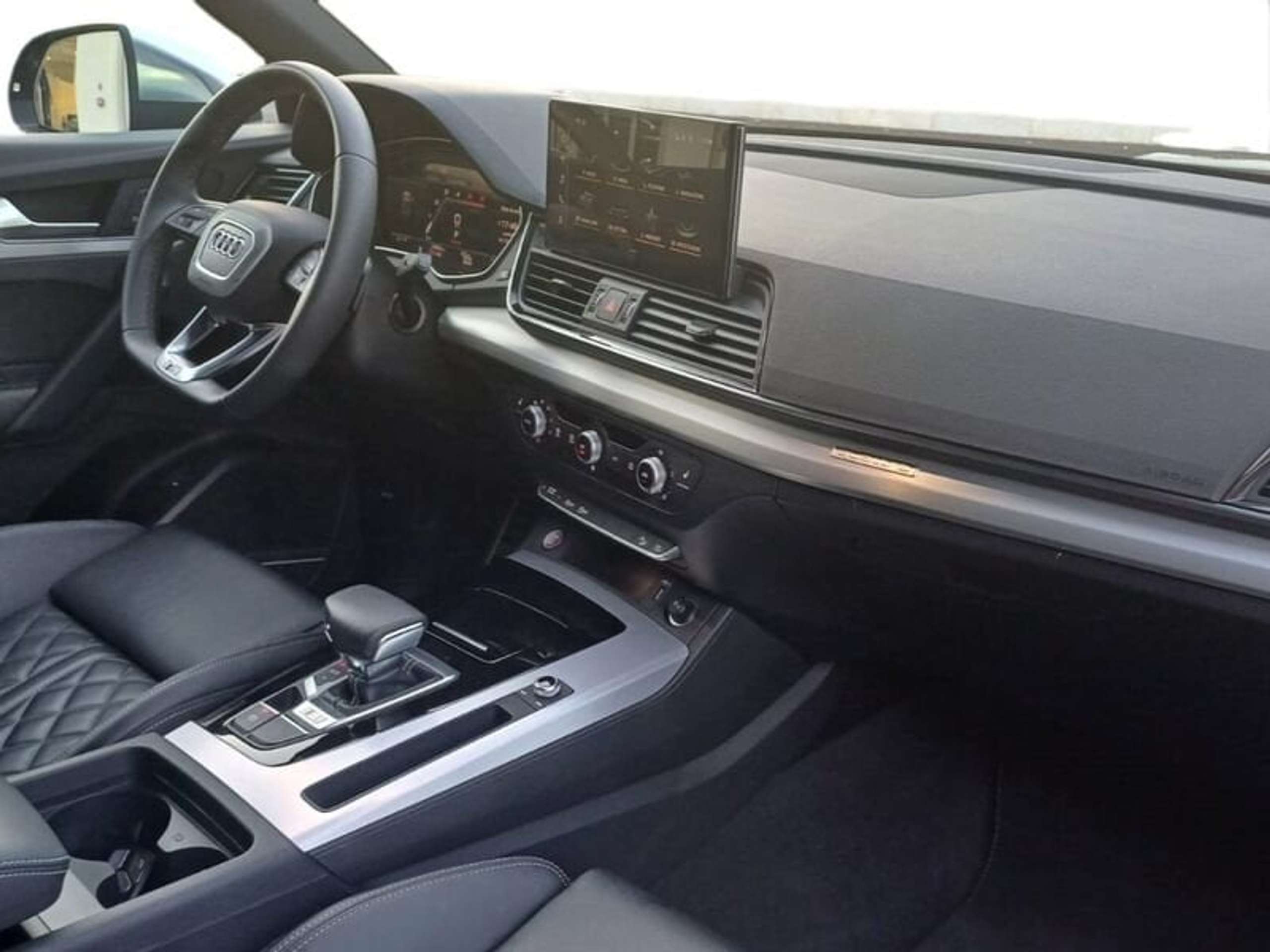 Audi - SQ5