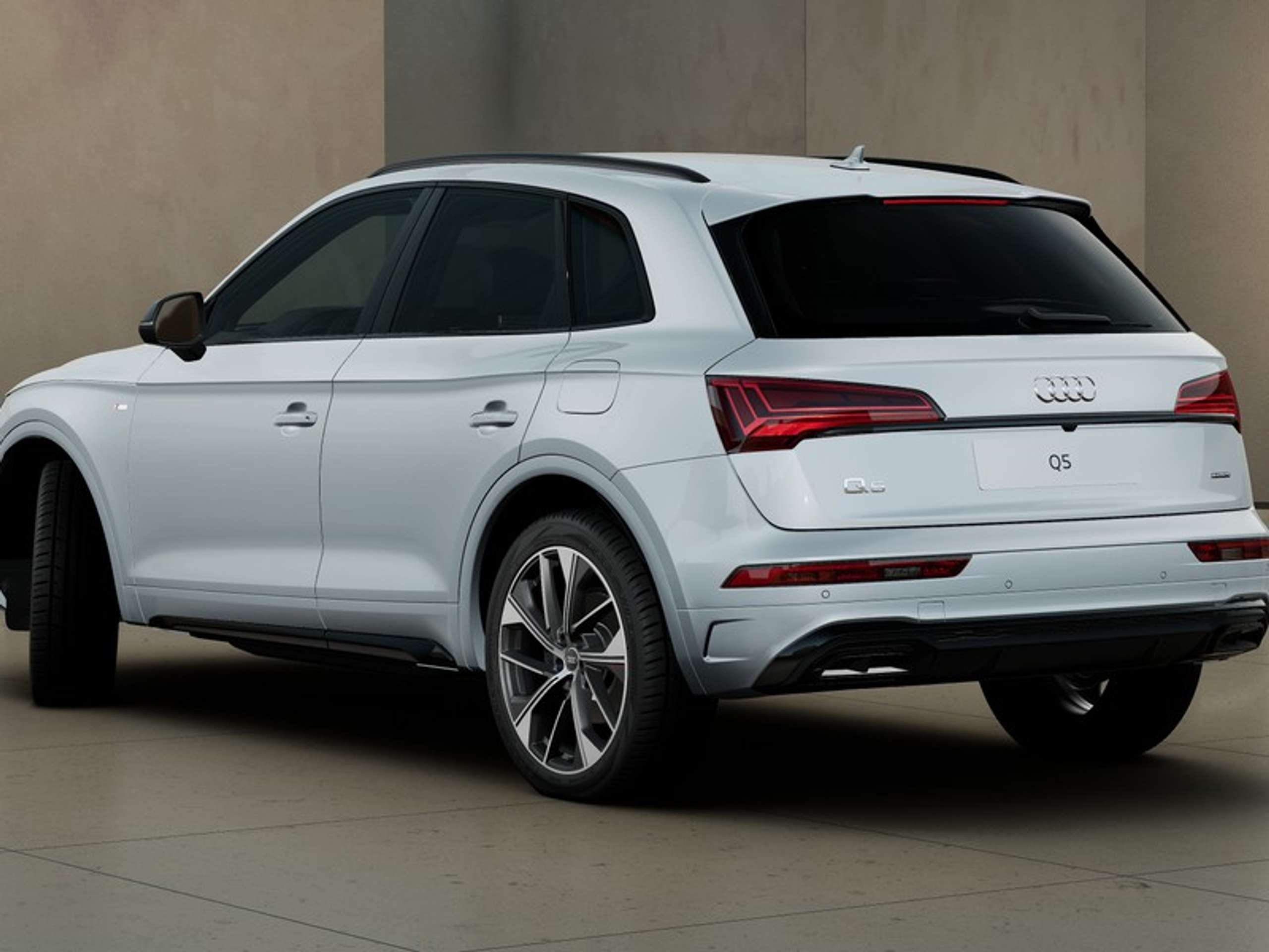 Audi - Q5