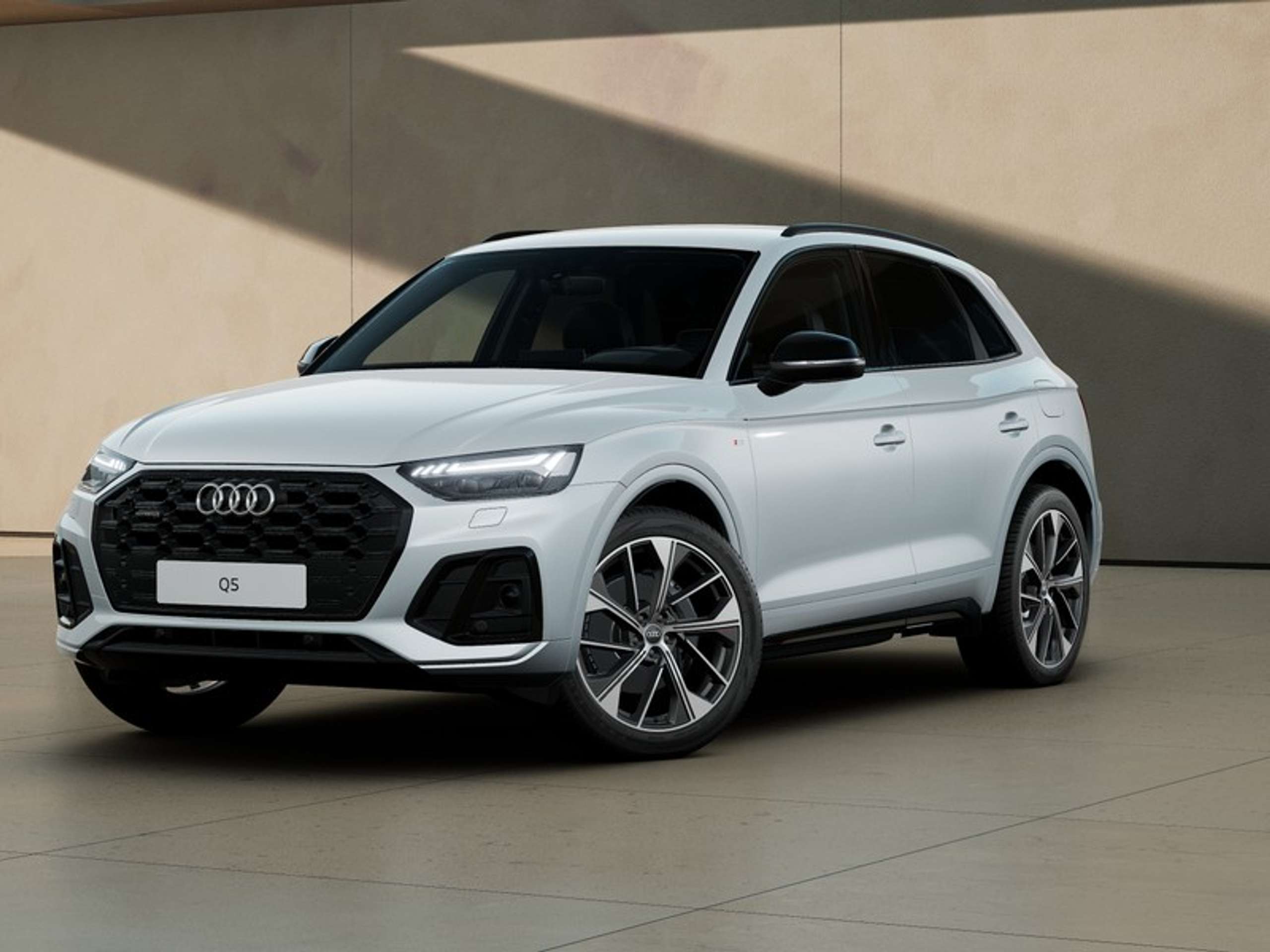 Audi - Q5